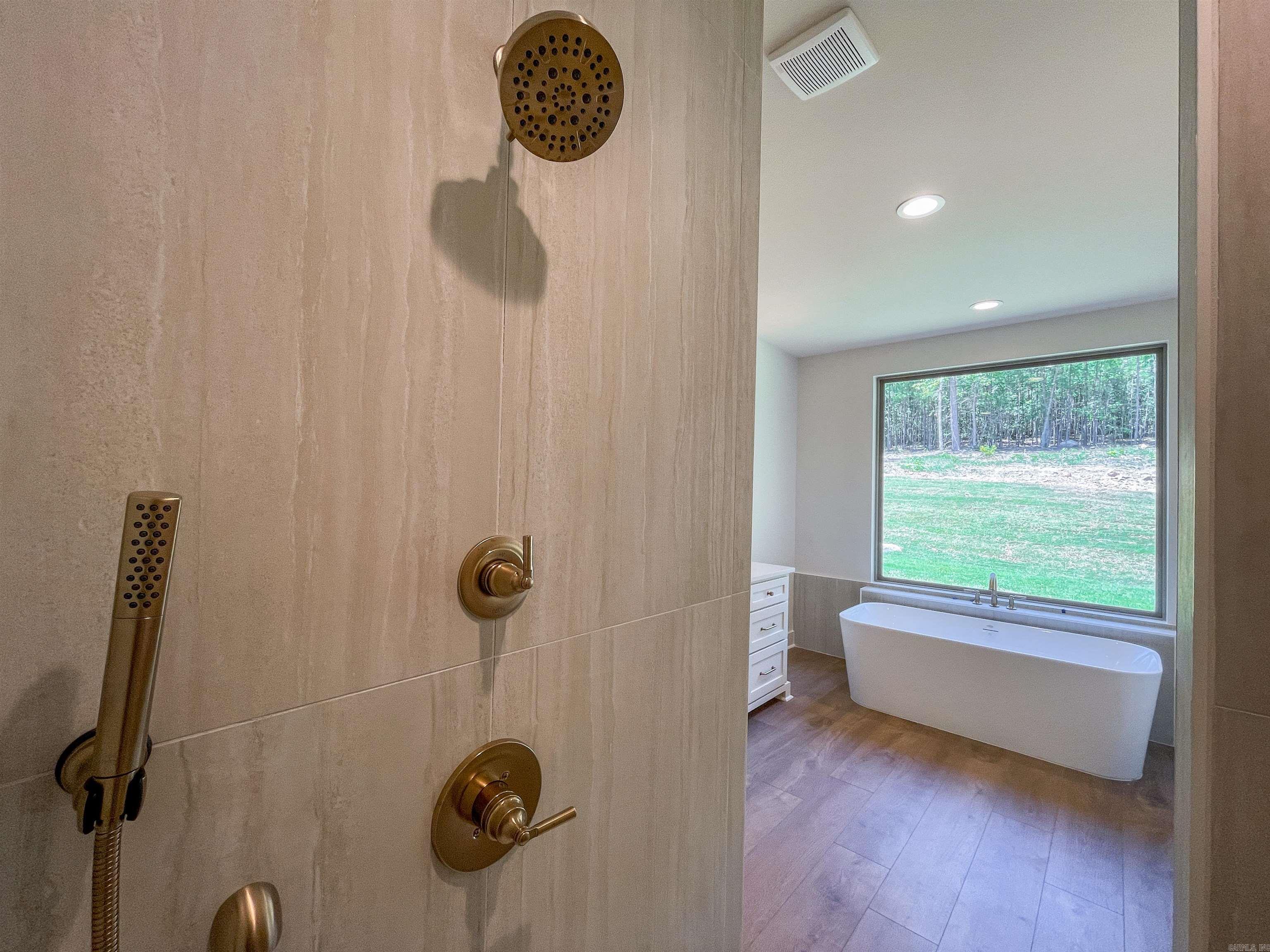 WATERVIEW ESTATES - Residential
