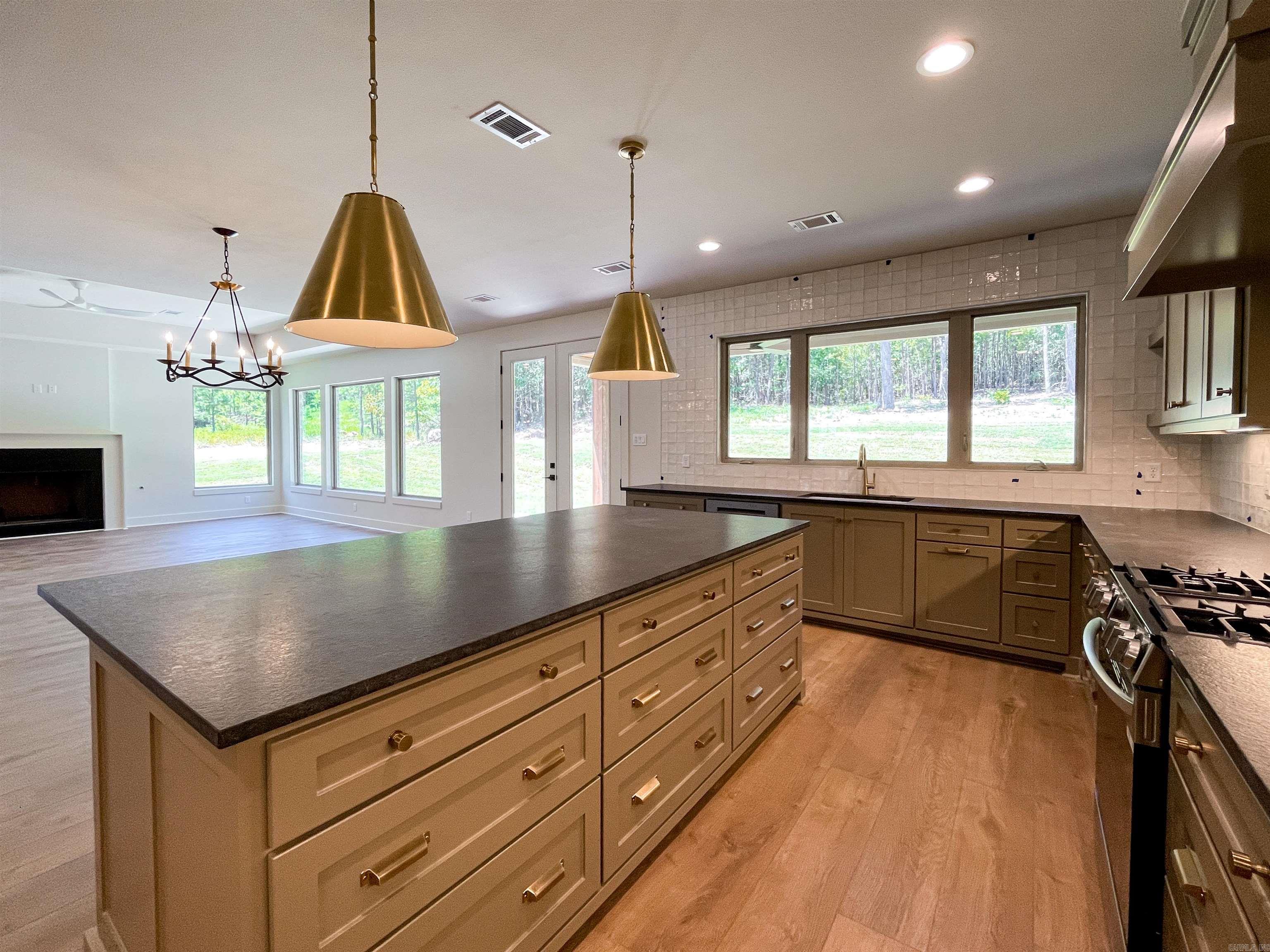 WATERVIEW ESTATES - Residential