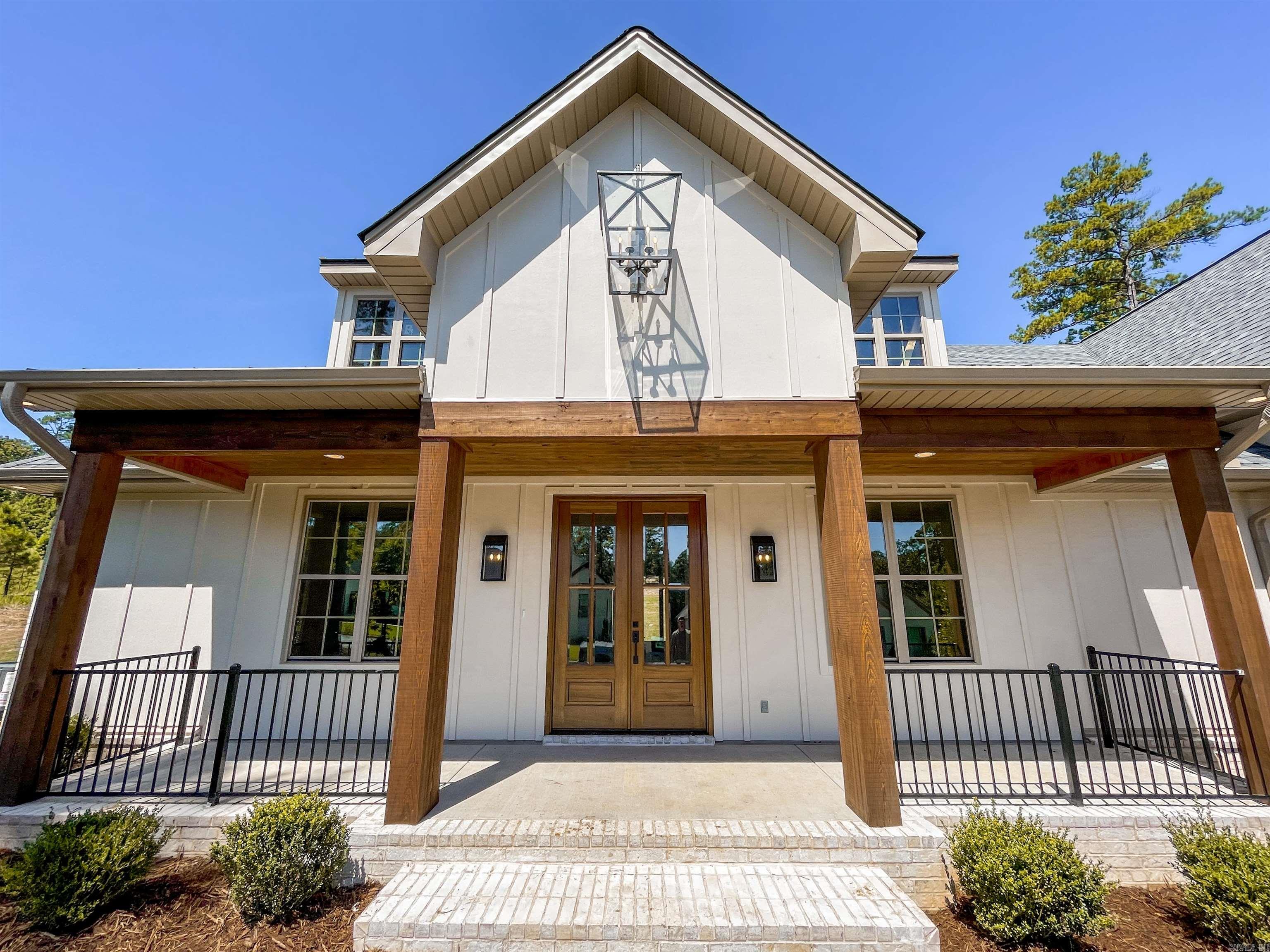 WATERVIEW ESTATES - Residential