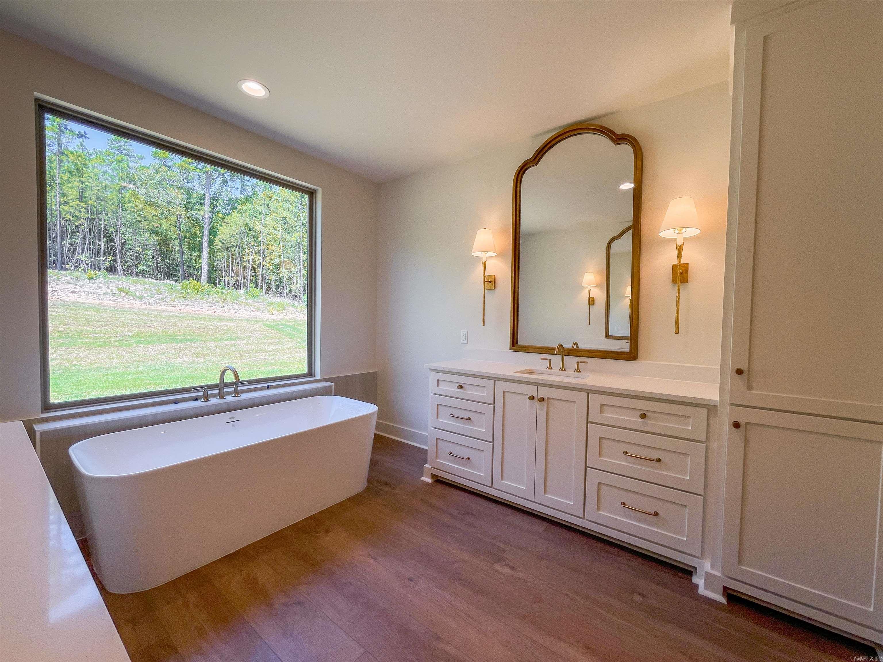 WATERVIEW ESTATES - Residential