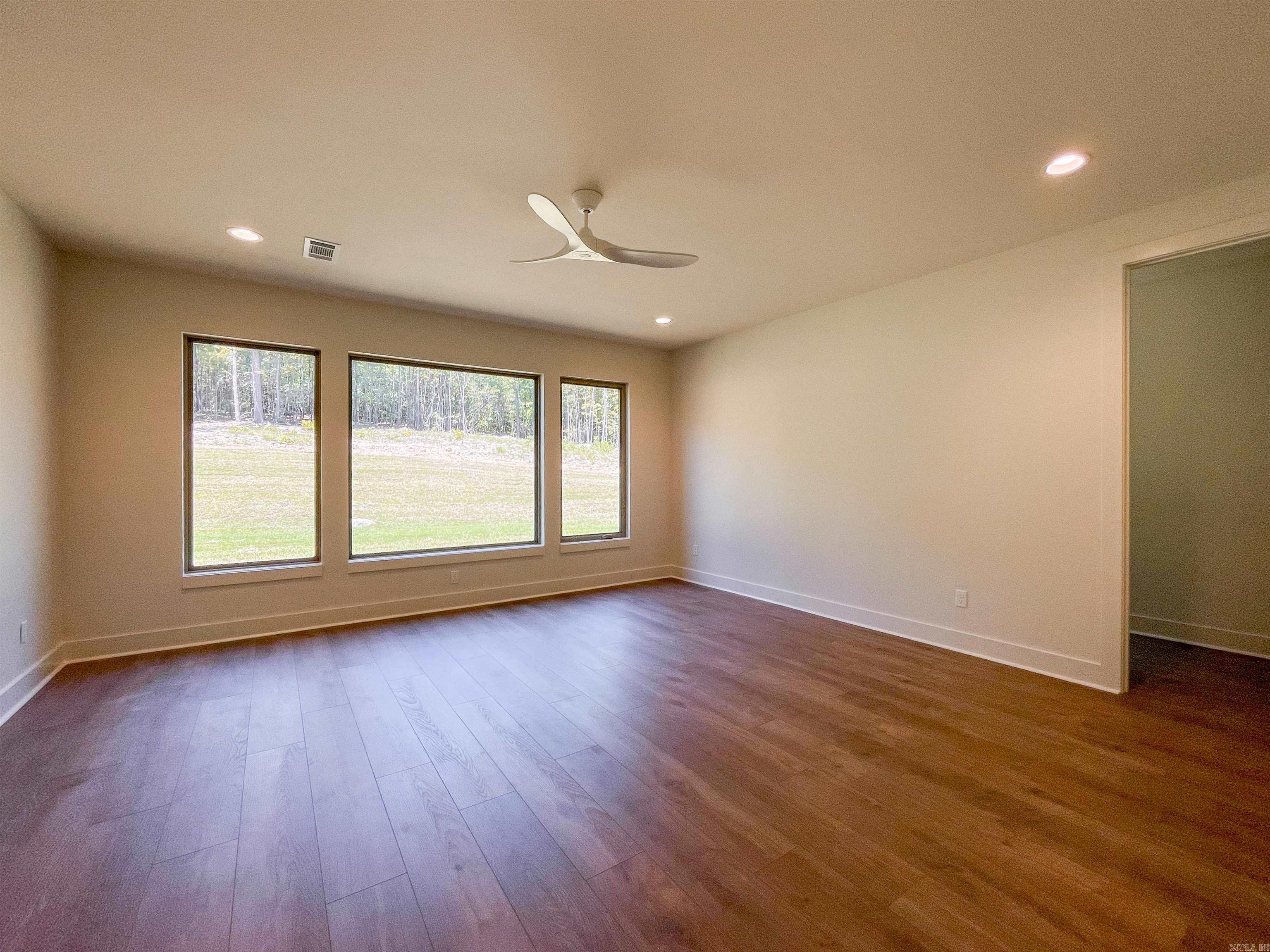 WATERVIEW ESTATES - Residential