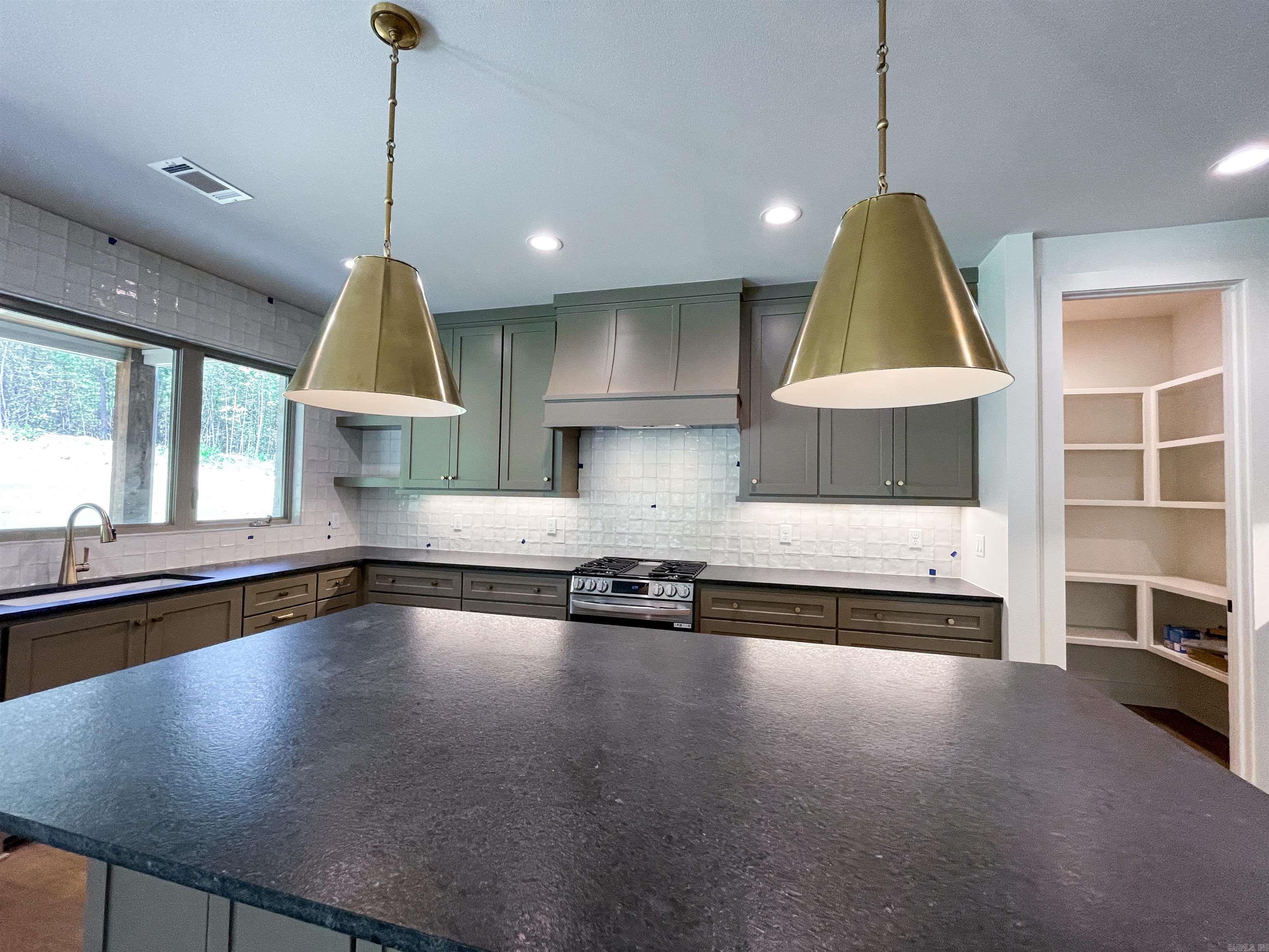 WATERVIEW ESTATES - Residential