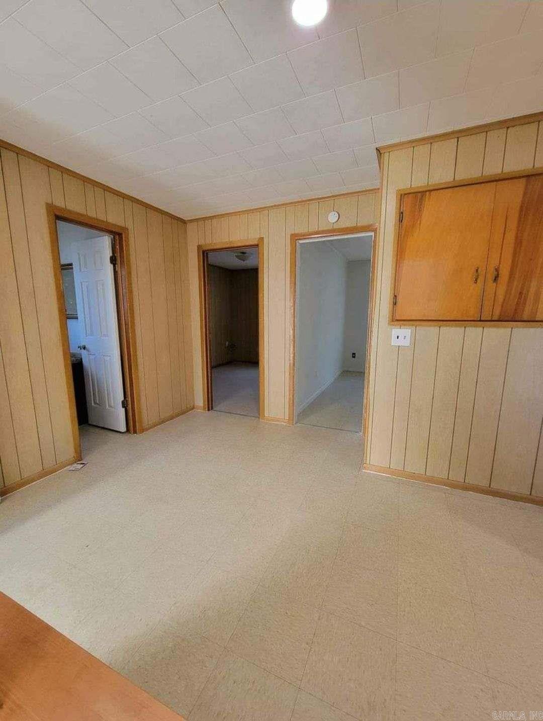 LOONEY - Residential