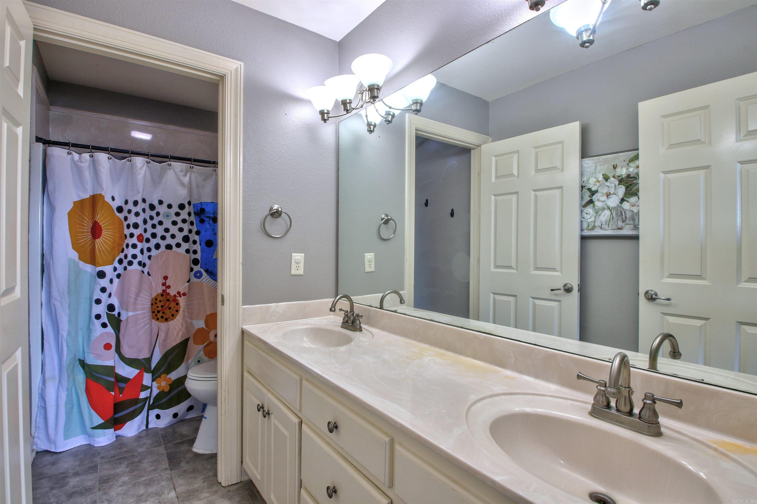 MAGNESS CREEK NORTH - Residential