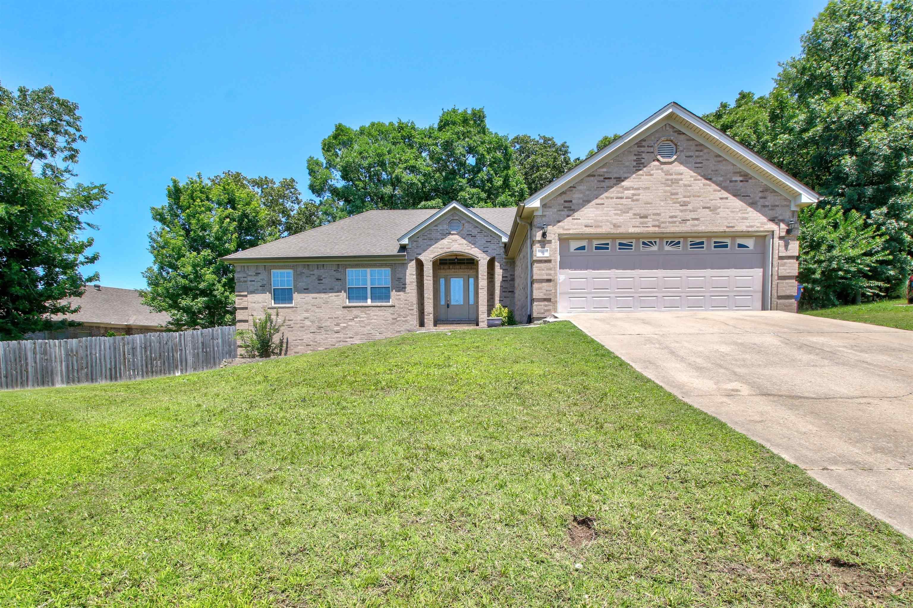 MAGNESS CREEK NORTH - Residential