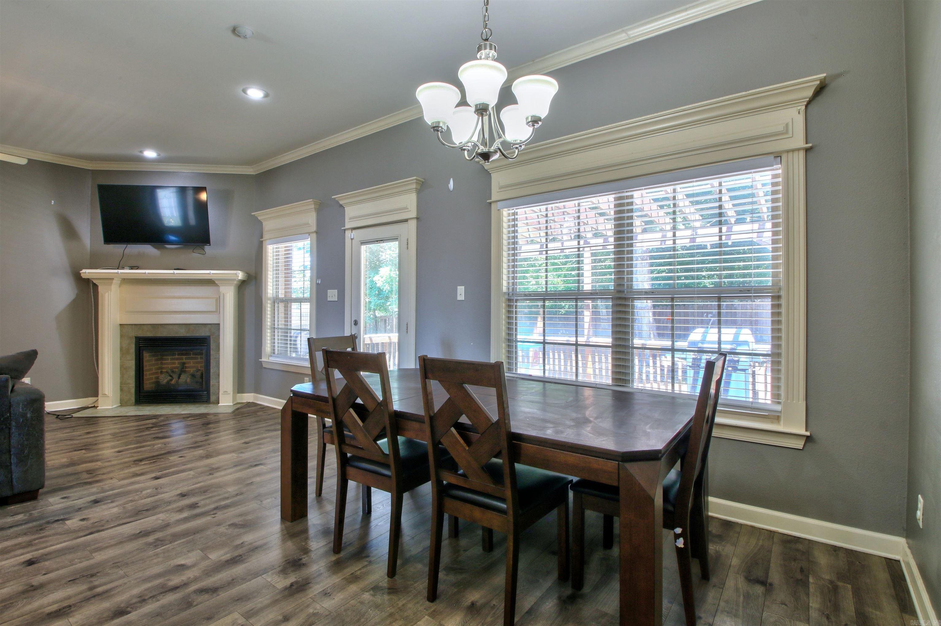 MAGNESS CREEK NORTH - Residential