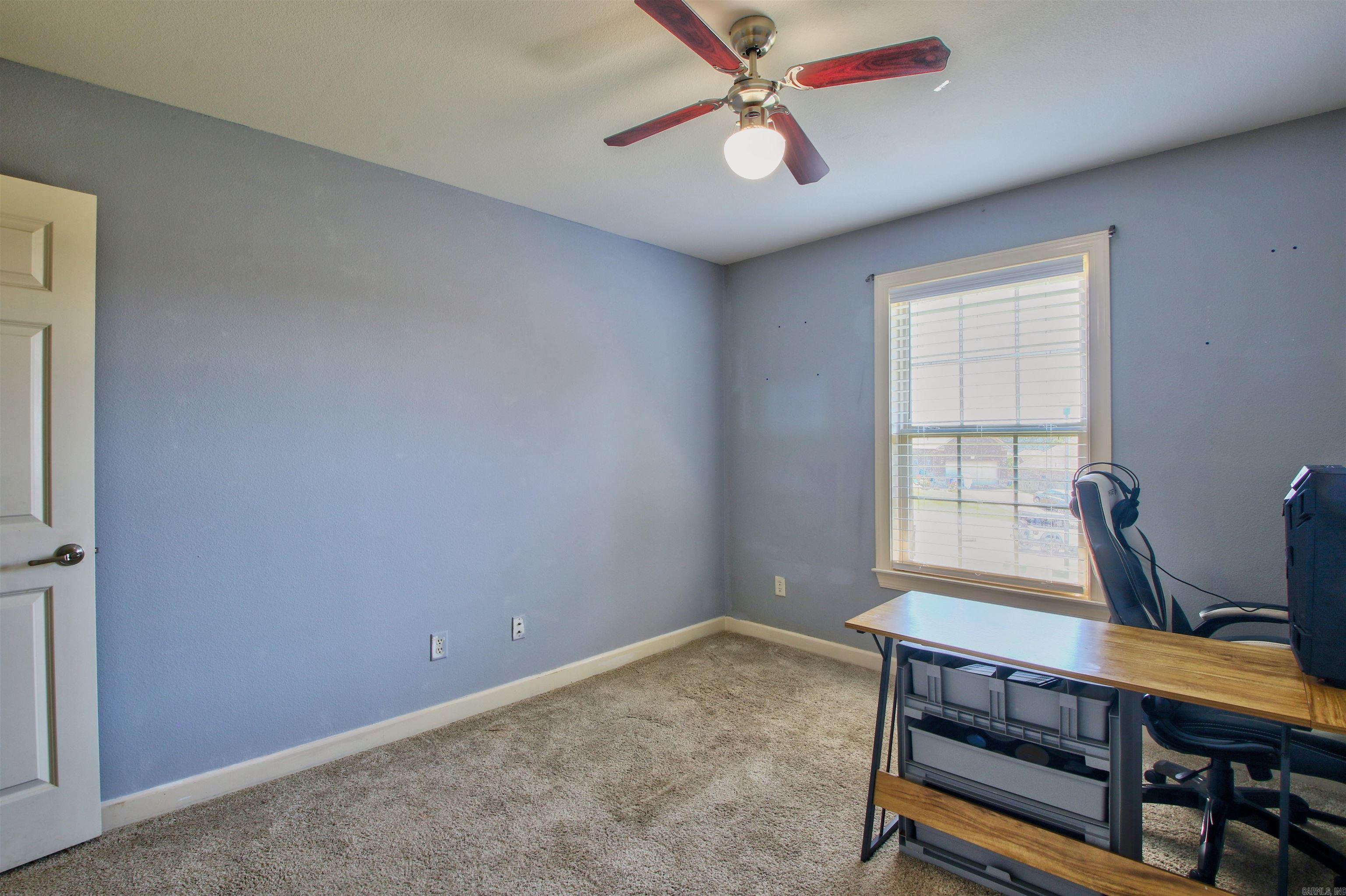 MAGNESS CREEK NORTH - Residential