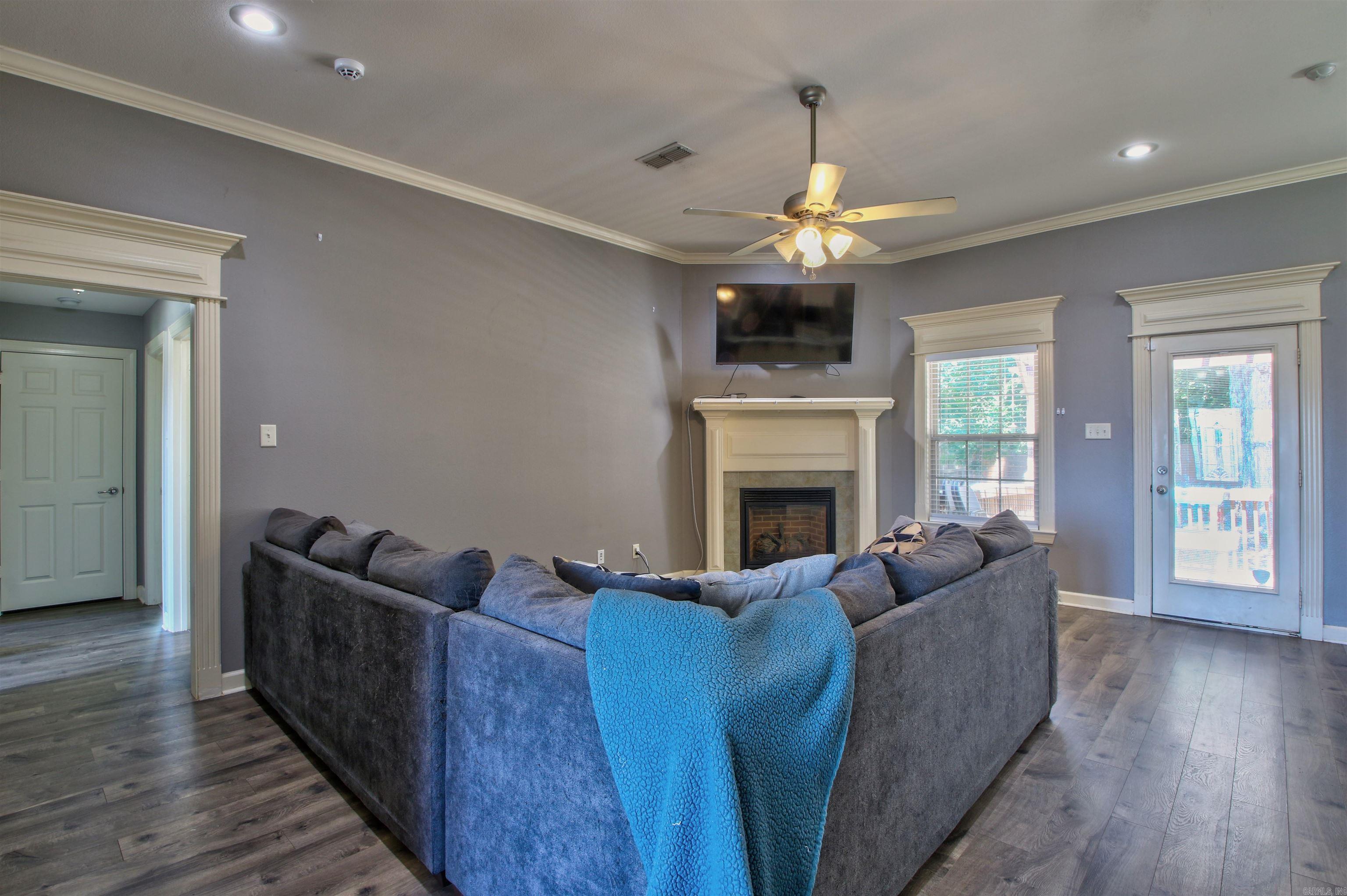 MAGNESS CREEK NORTH - Residential