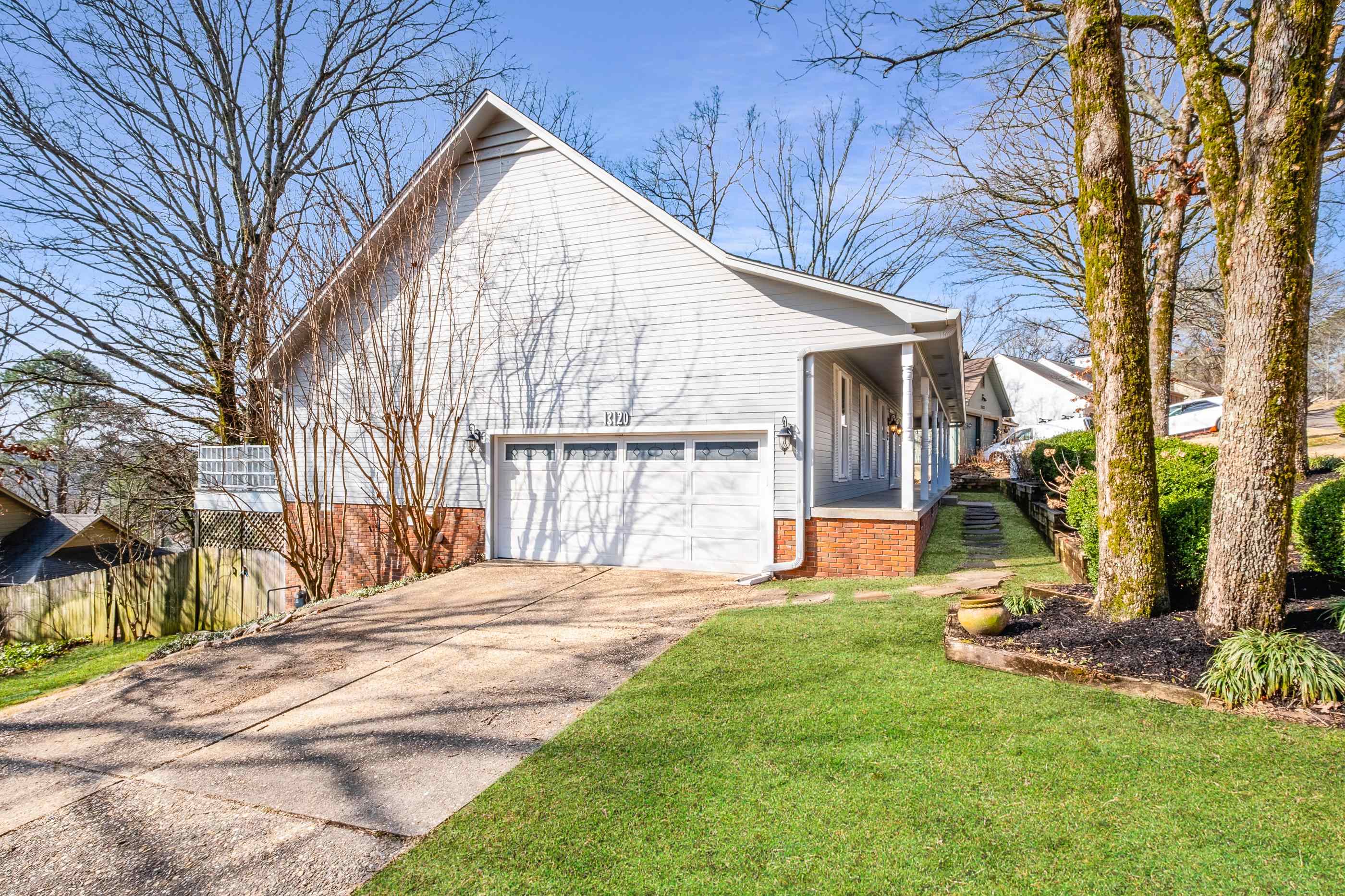 Marlowe Manor - Residential