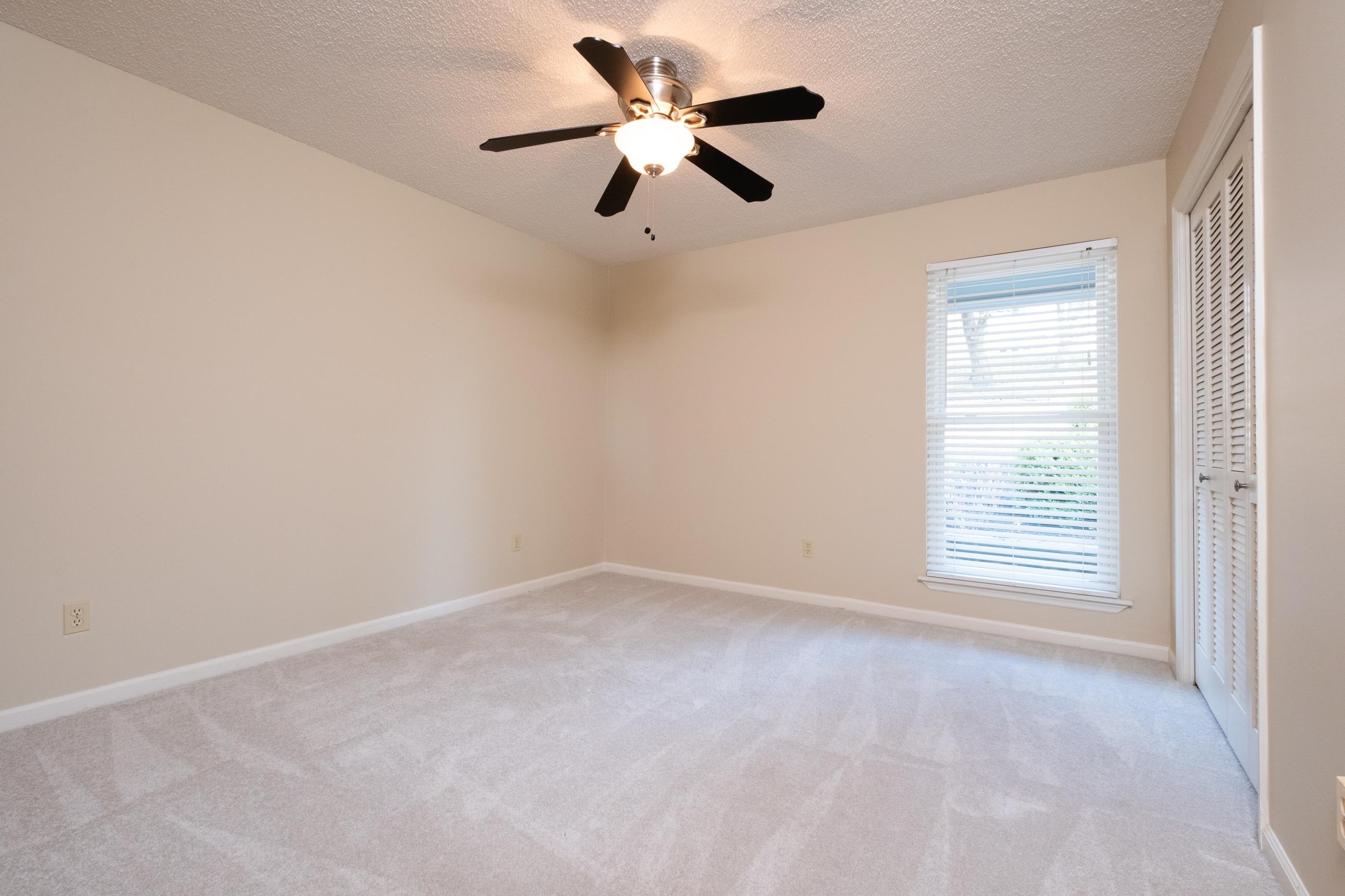 Marlowe Manor - Residential