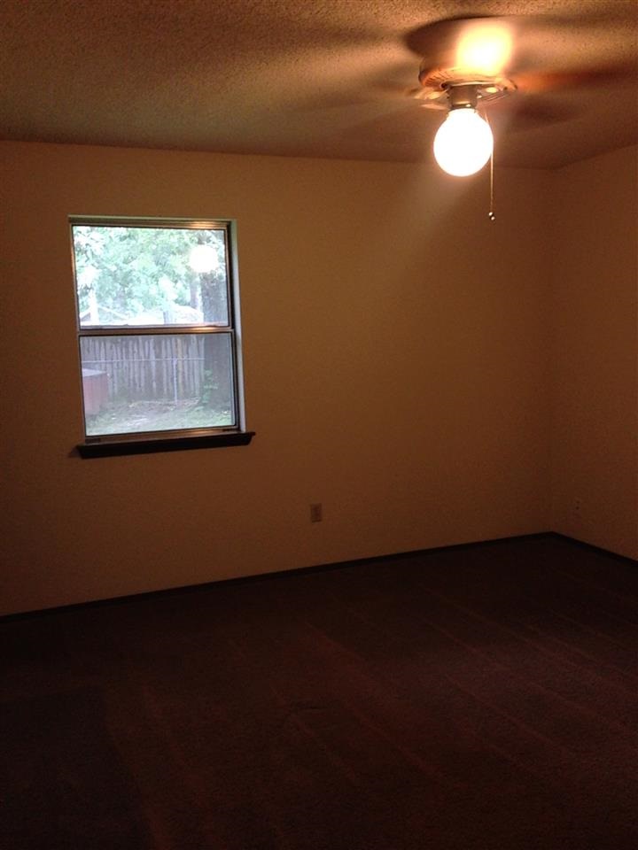 CARYWOOD - Residential