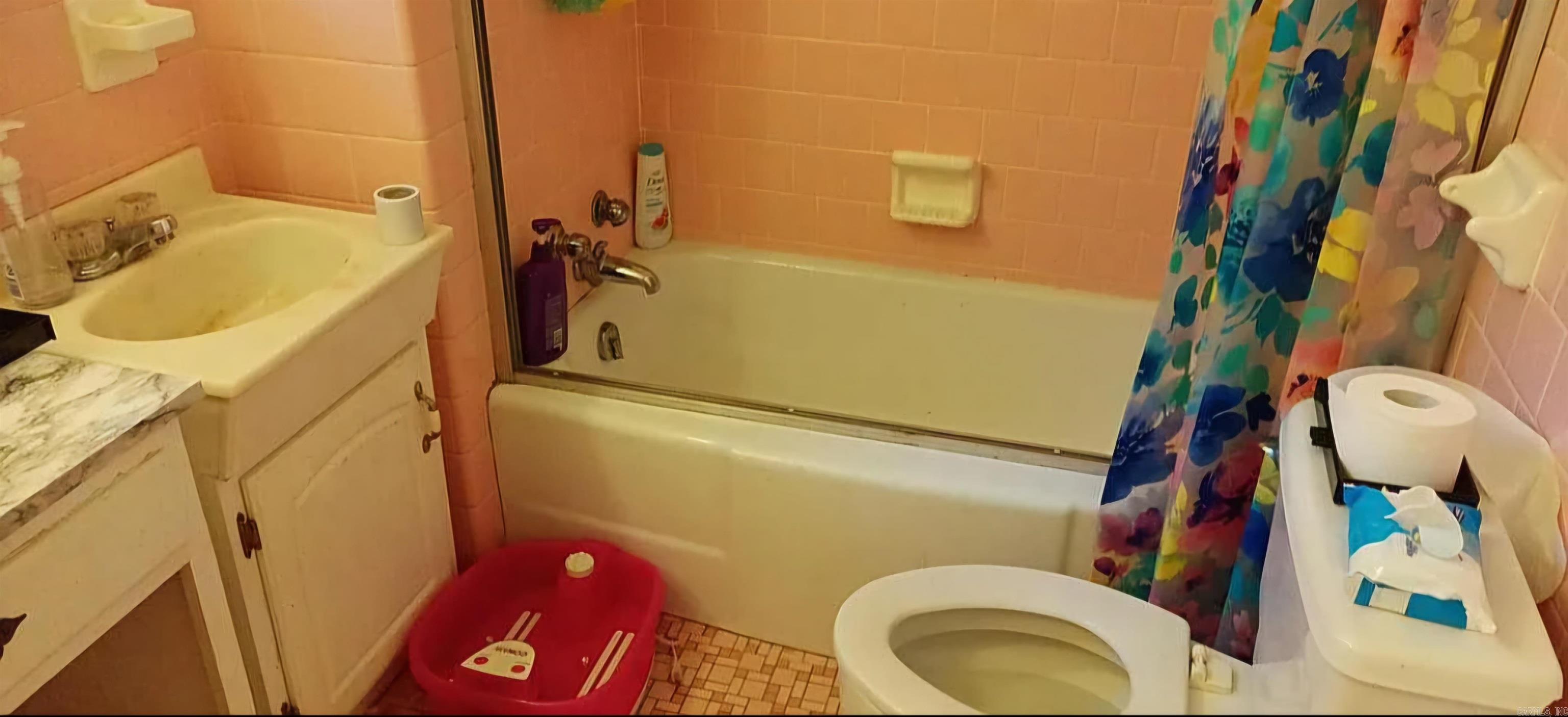 EASTWOOD ADDITION - Residential