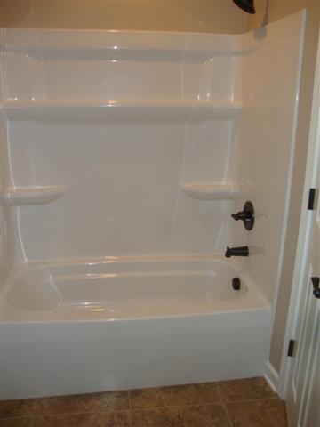 HURRICANE LAKE EST - Residential