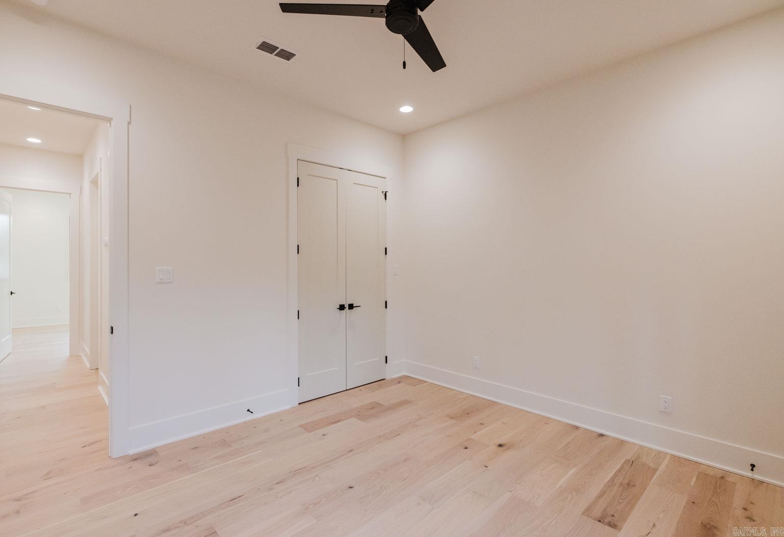 HAZEL OAK - Residential