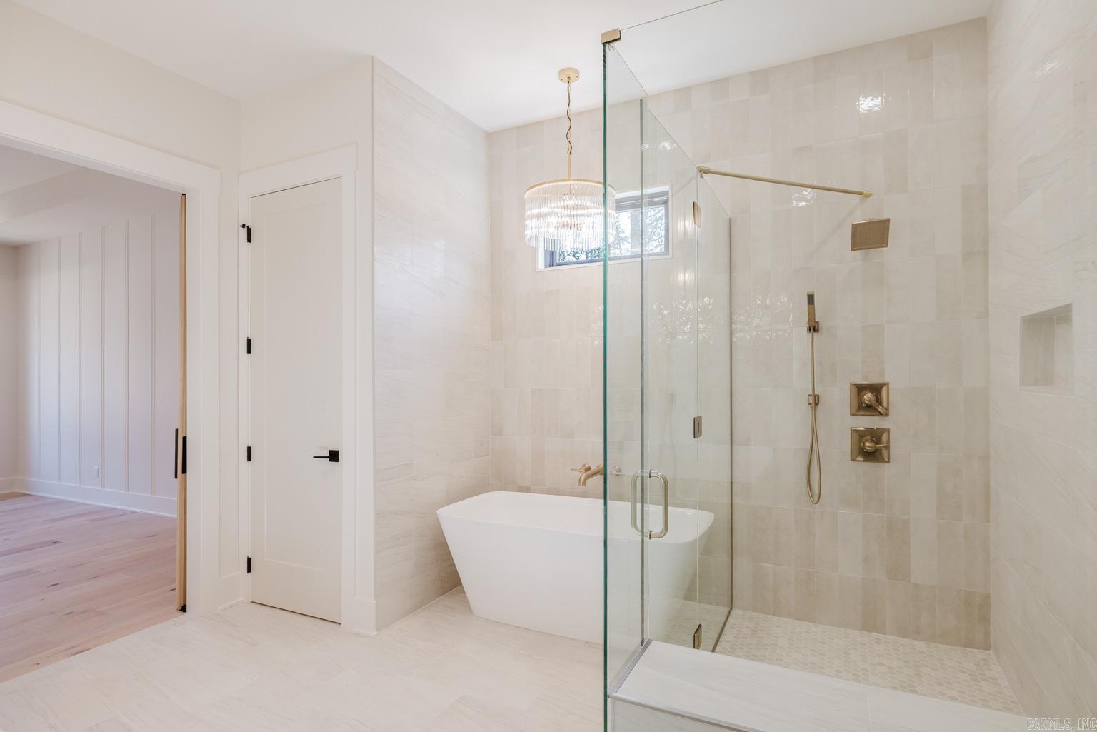 HAZEL OAK - Residential