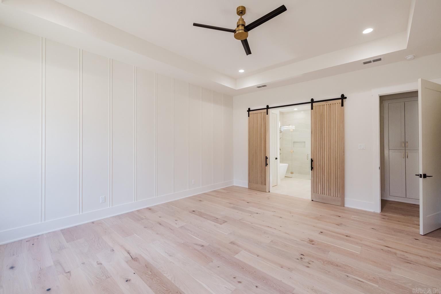 HAZEL OAK - Residential