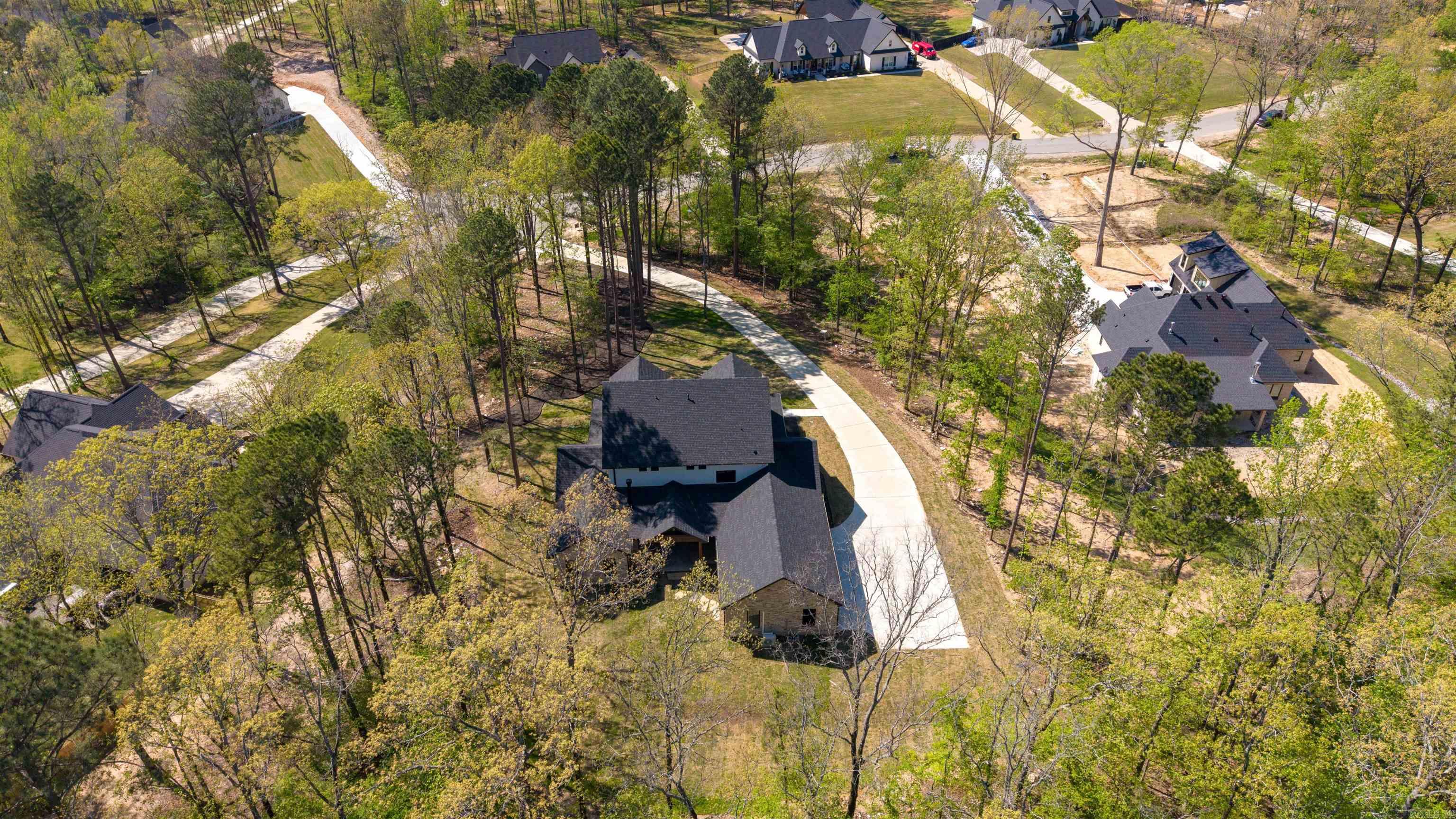 HAZEL OAK - Residential