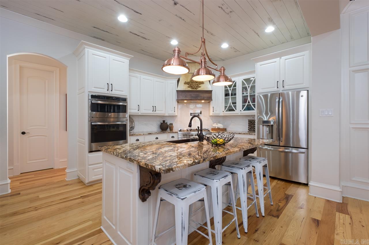 WOODLANDS EDGE - Residential