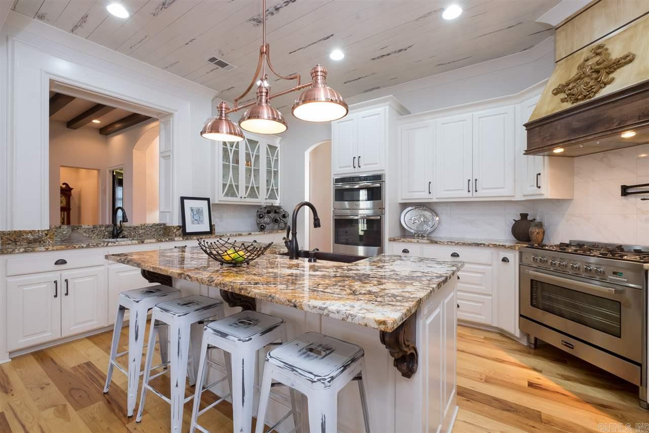 WOODLANDS EDGE - Residential