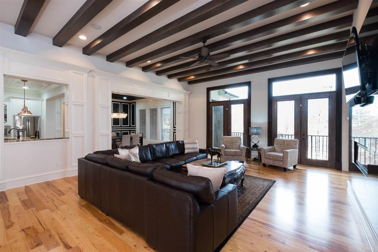 WOODLANDS EDGE - Residential