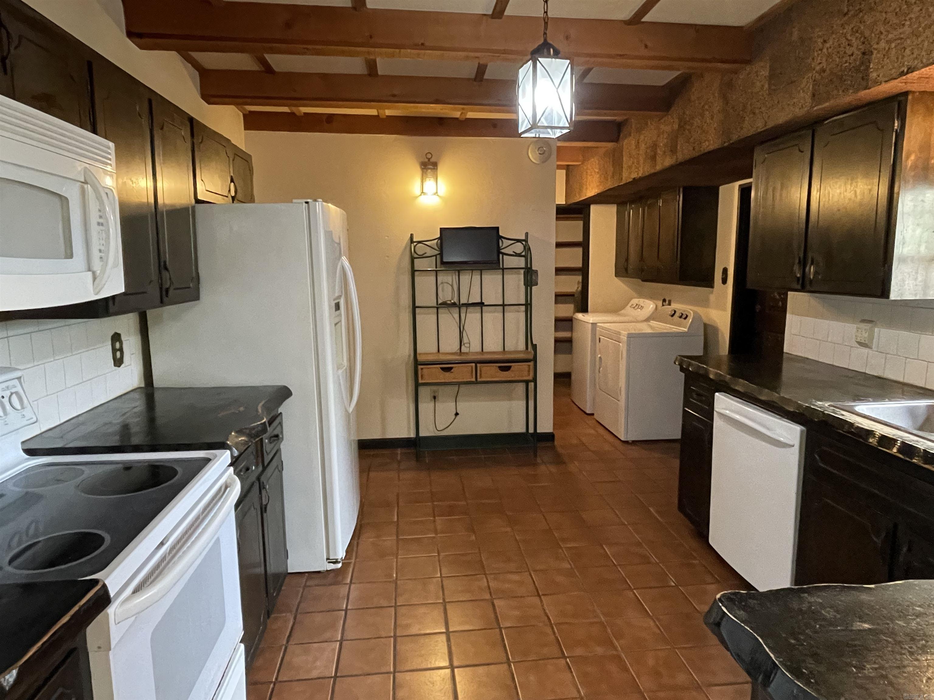 CEDAR PARK ESTATES - Residential