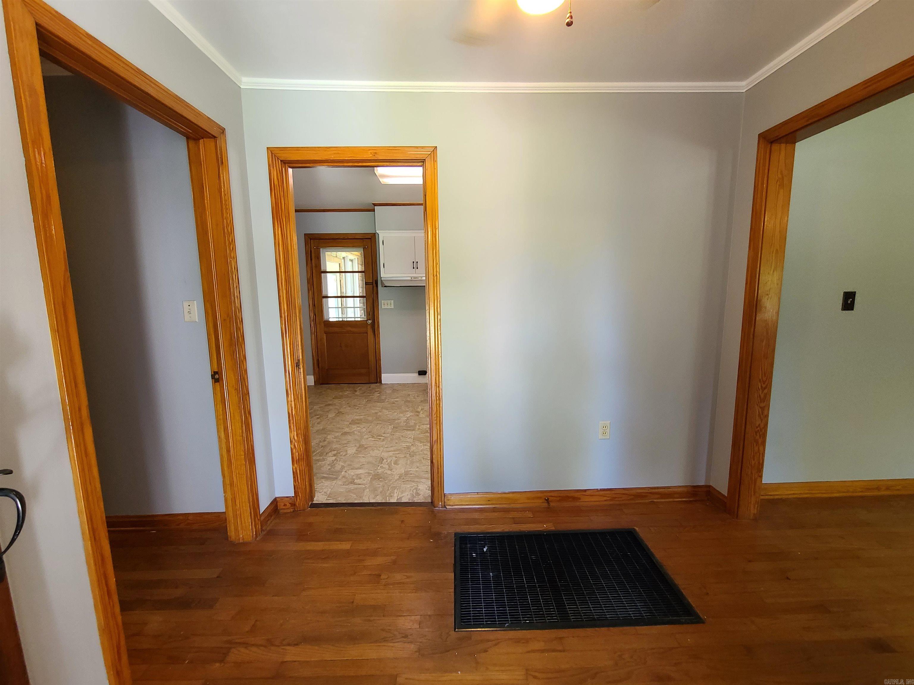 M&B PIGGOTT 2-20-8 - Residential