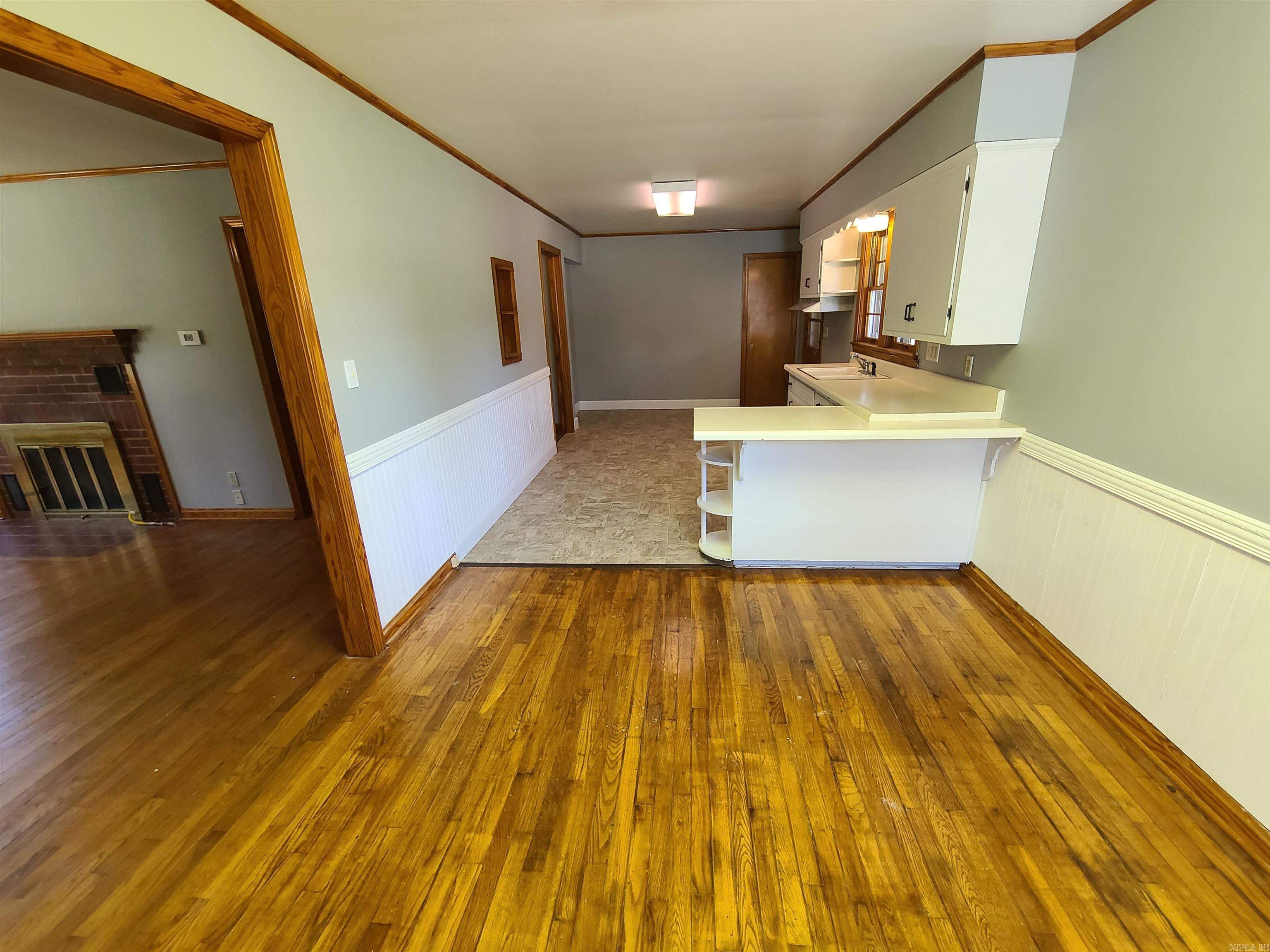 M&B PIGGOTT 2-20-8 - Residential