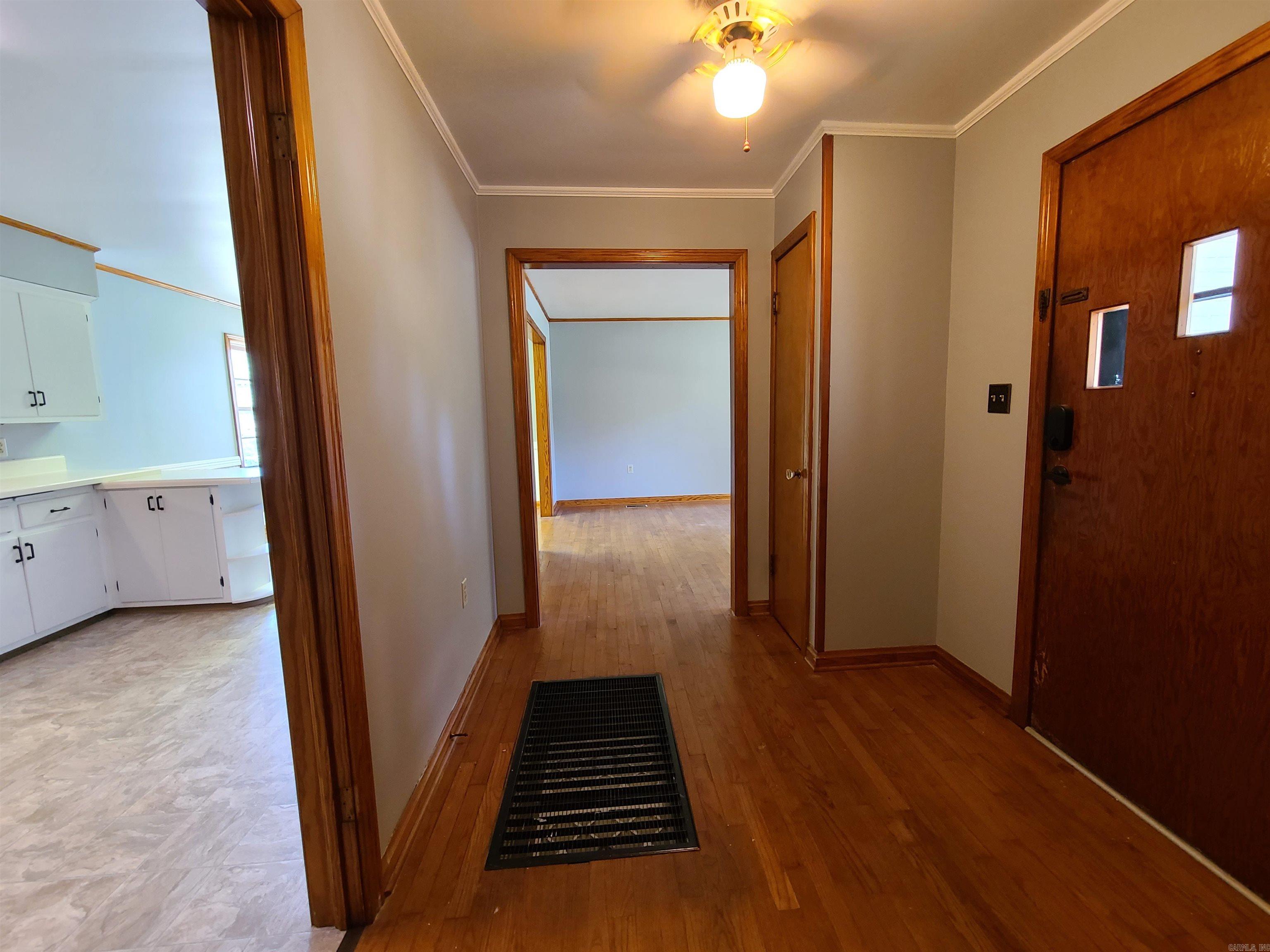 M&B PIGGOTT 2-20-8 - Residential