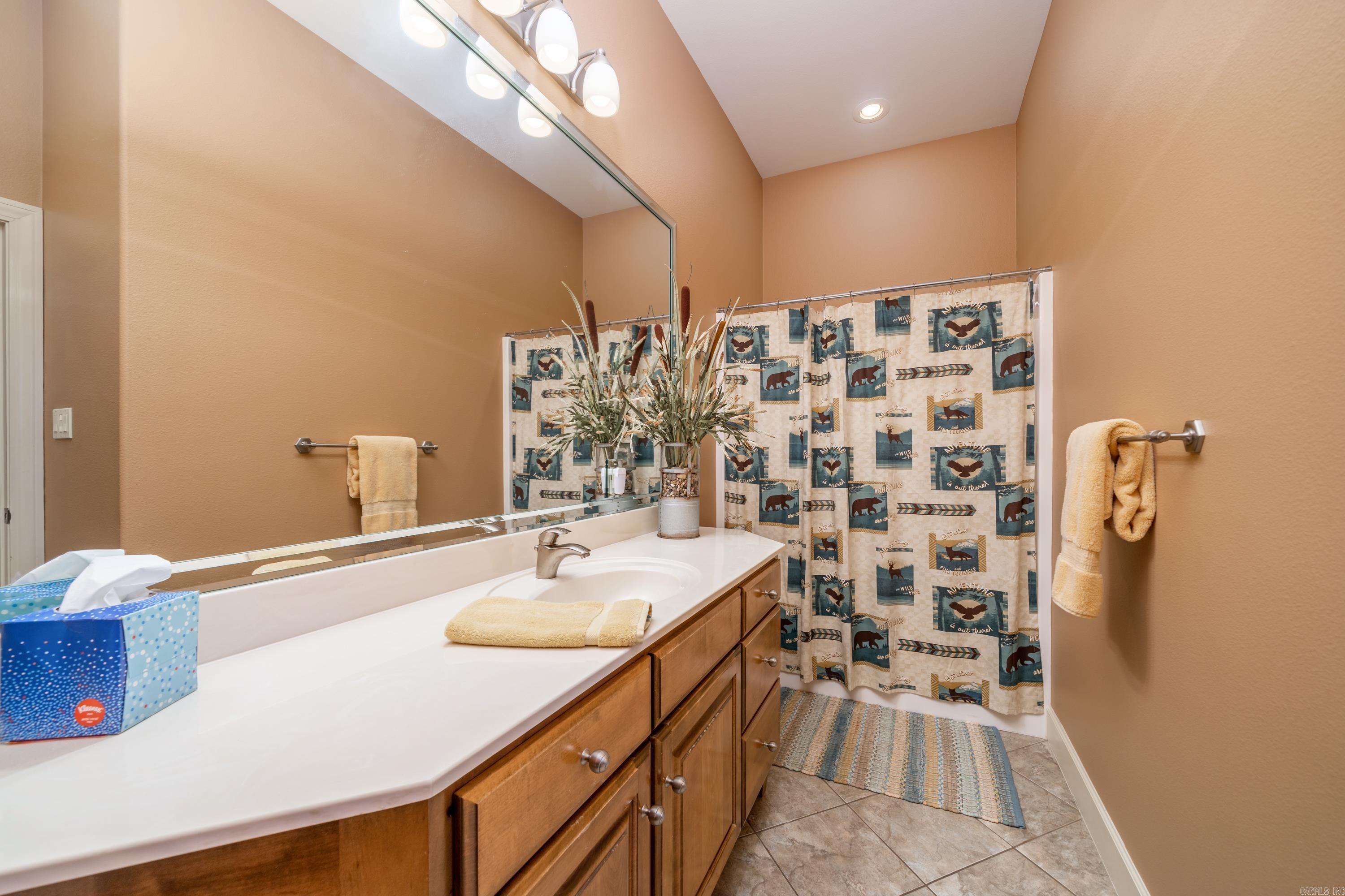 HUNTER HEIGHTS - Residential