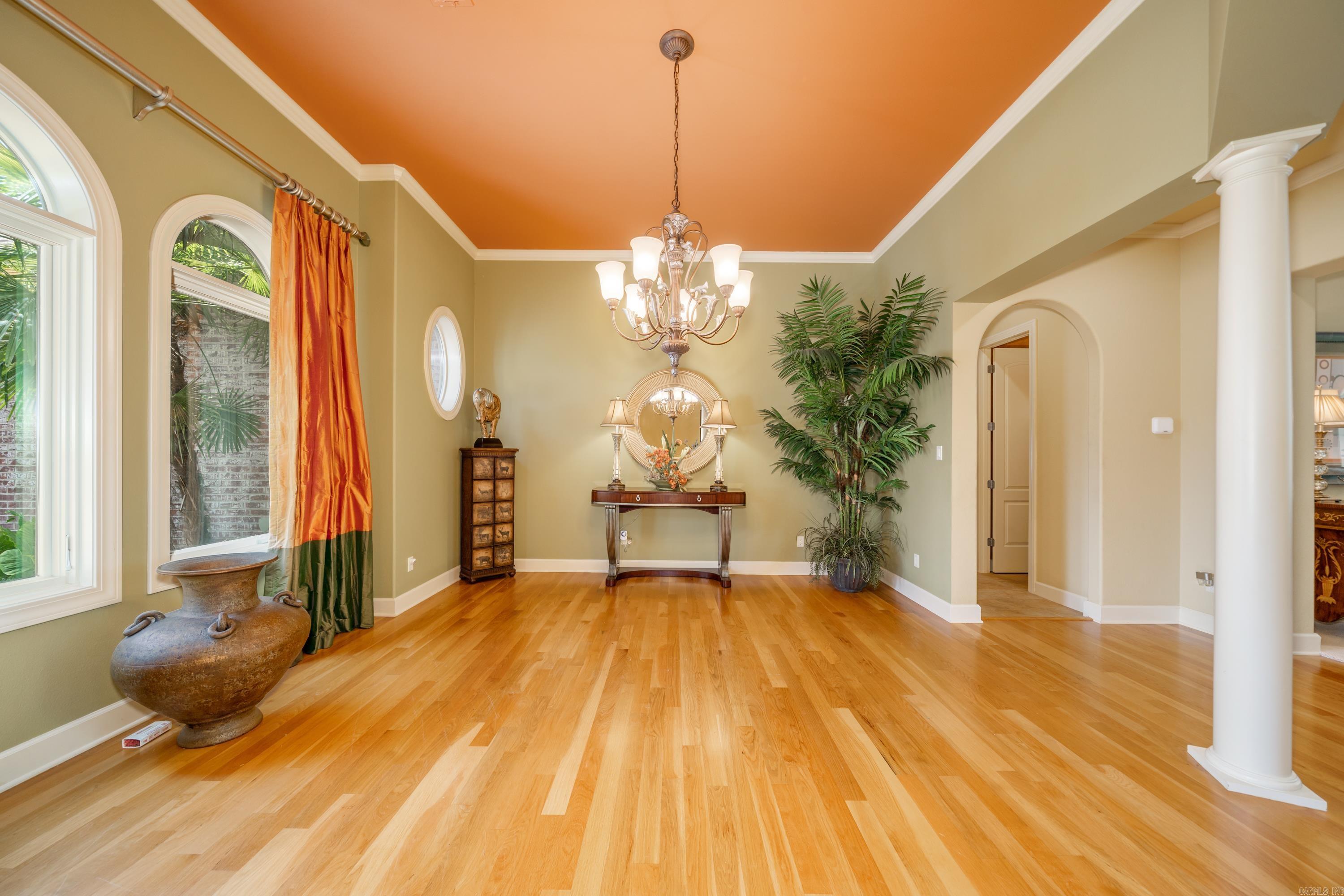 HUNTER HEIGHTS - Residential