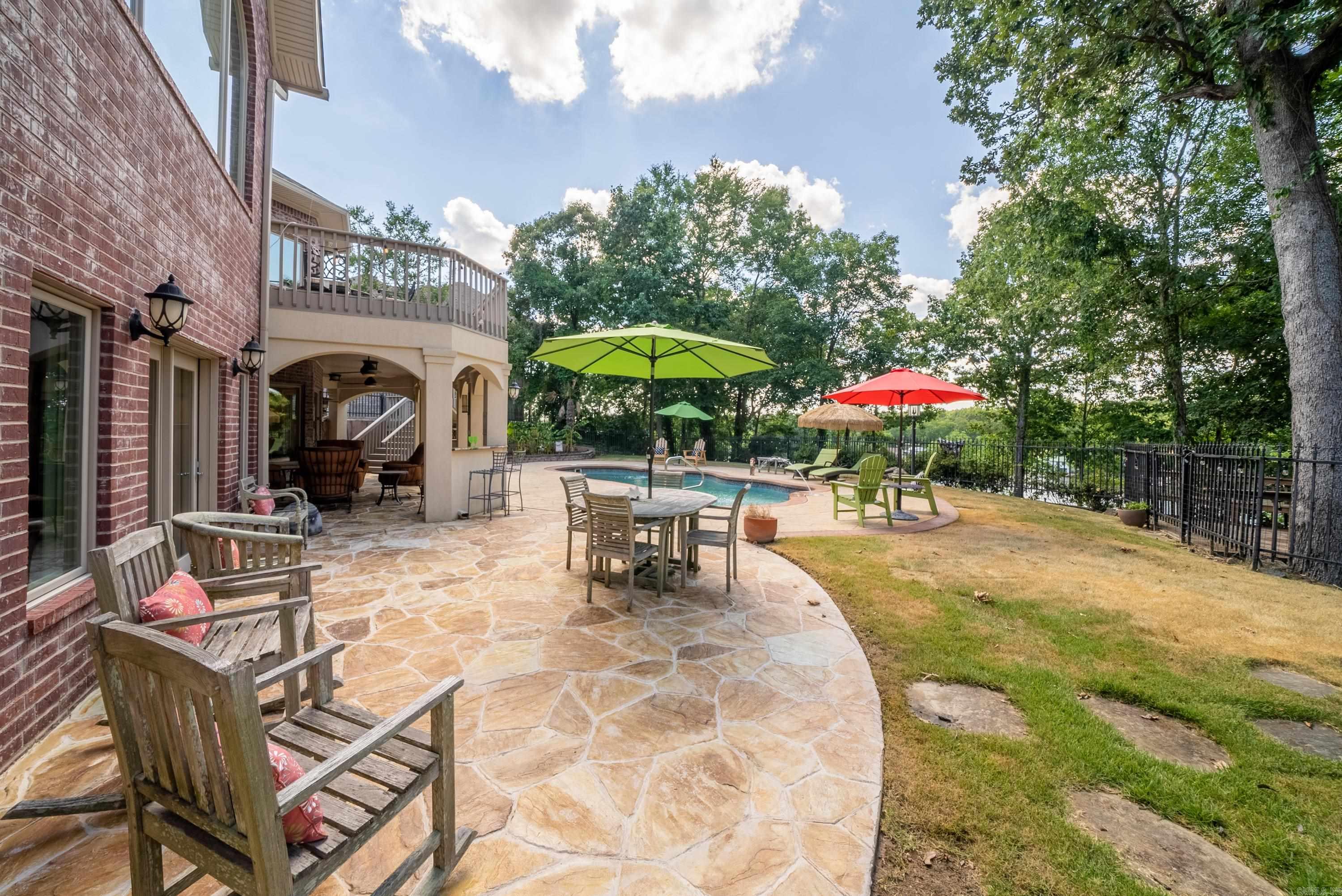 HUNTER HEIGHTS - Residential