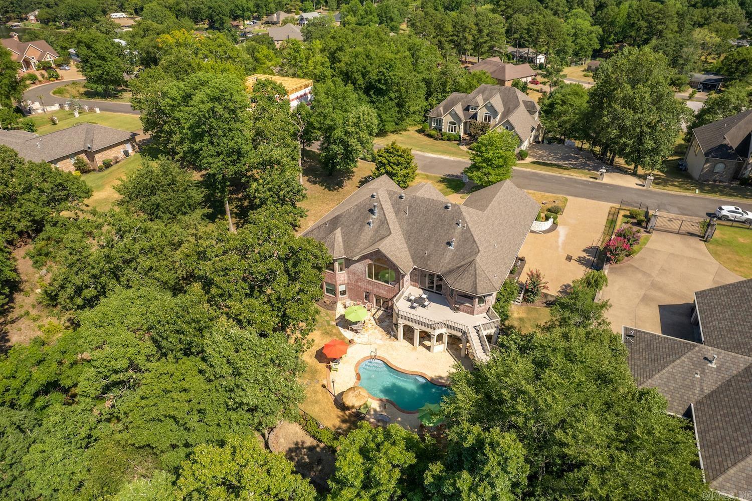 HUNTER HEIGHTS - Residential