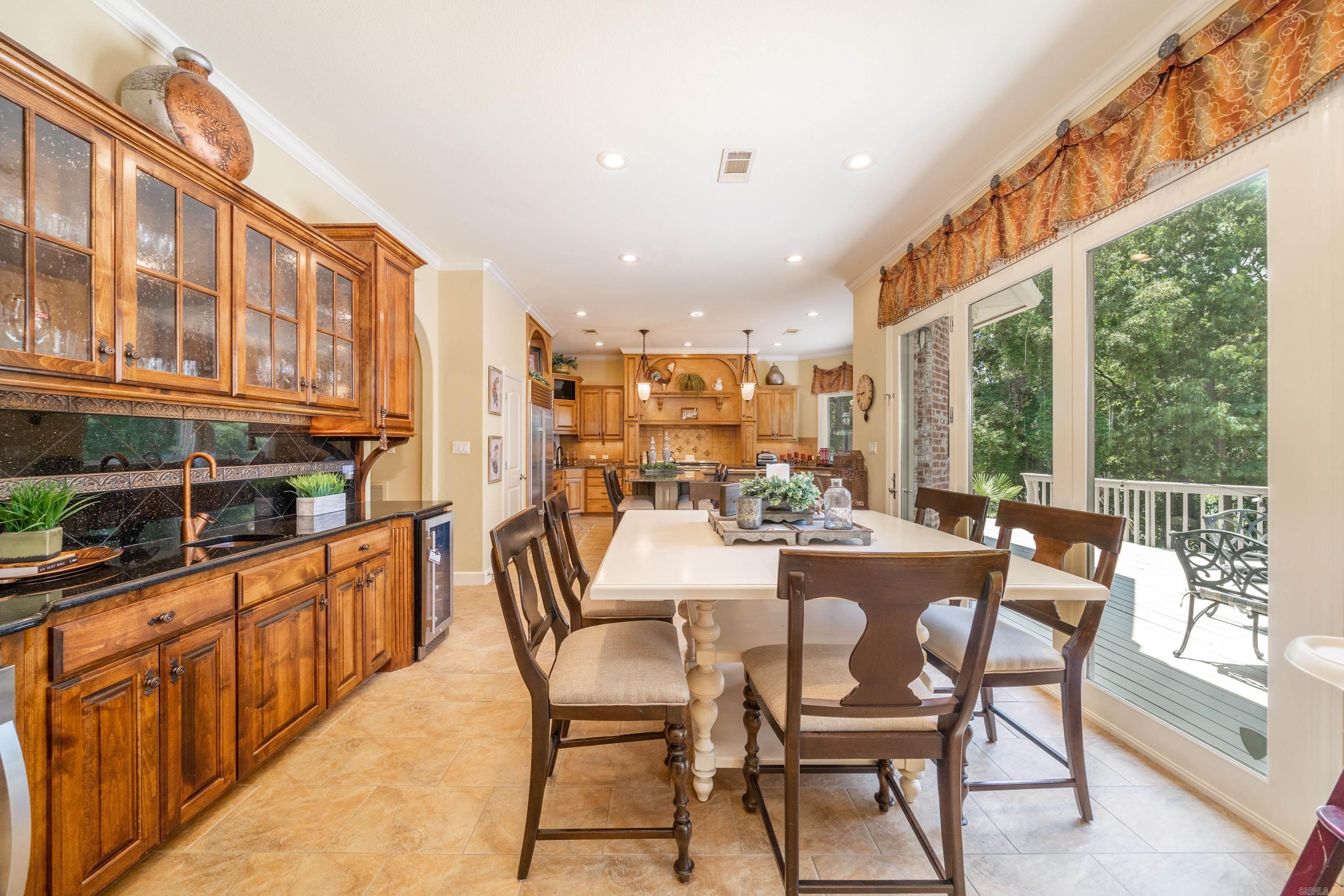 HUNTER HEIGHTS - Residential