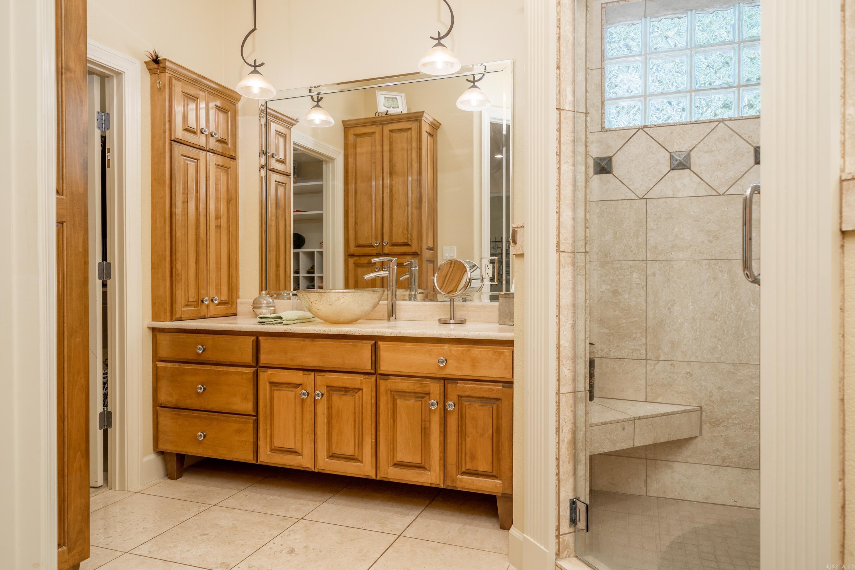 HUNTER HEIGHTS - Residential