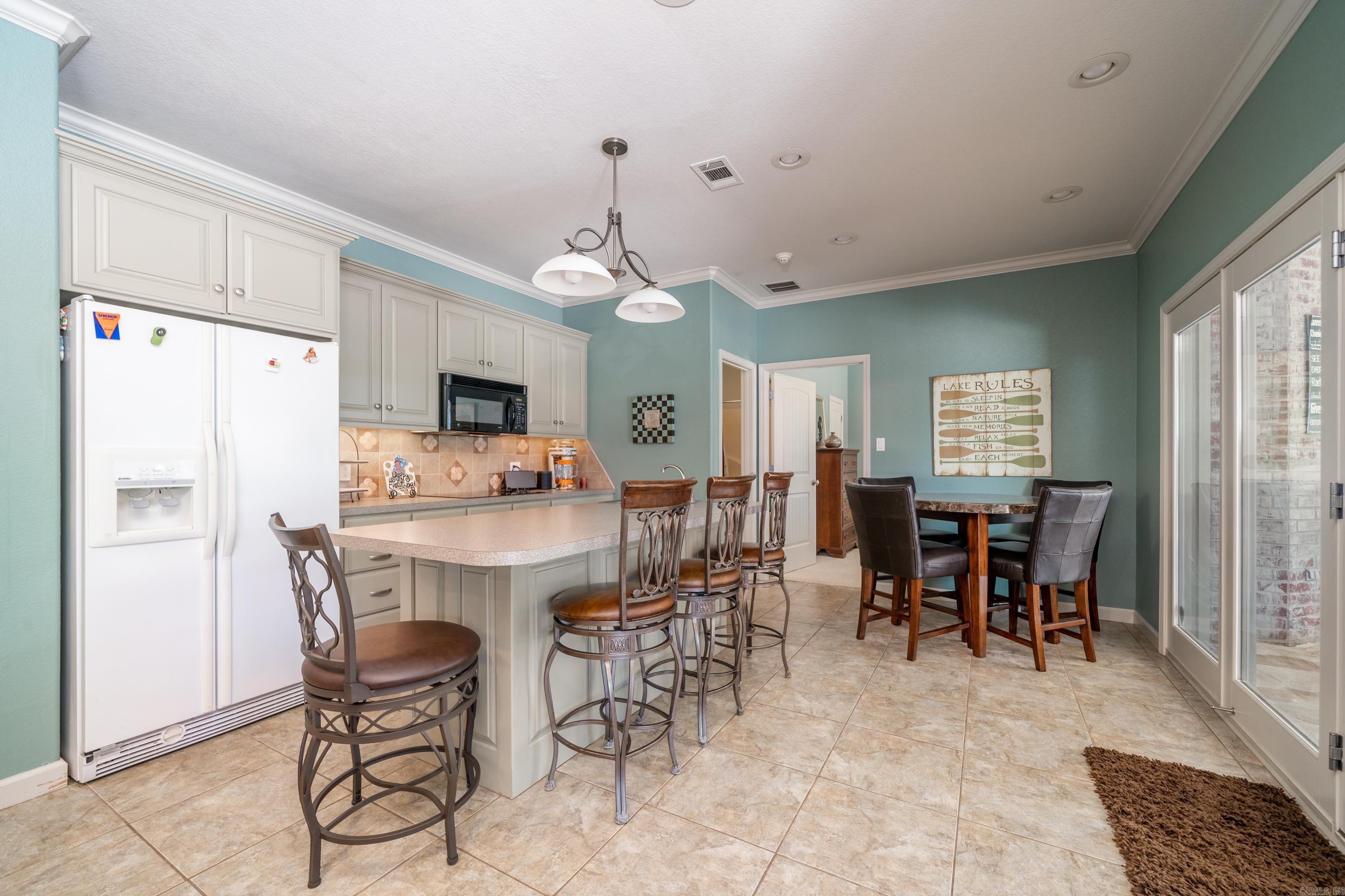 HUNTER HEIGHTS - Residential