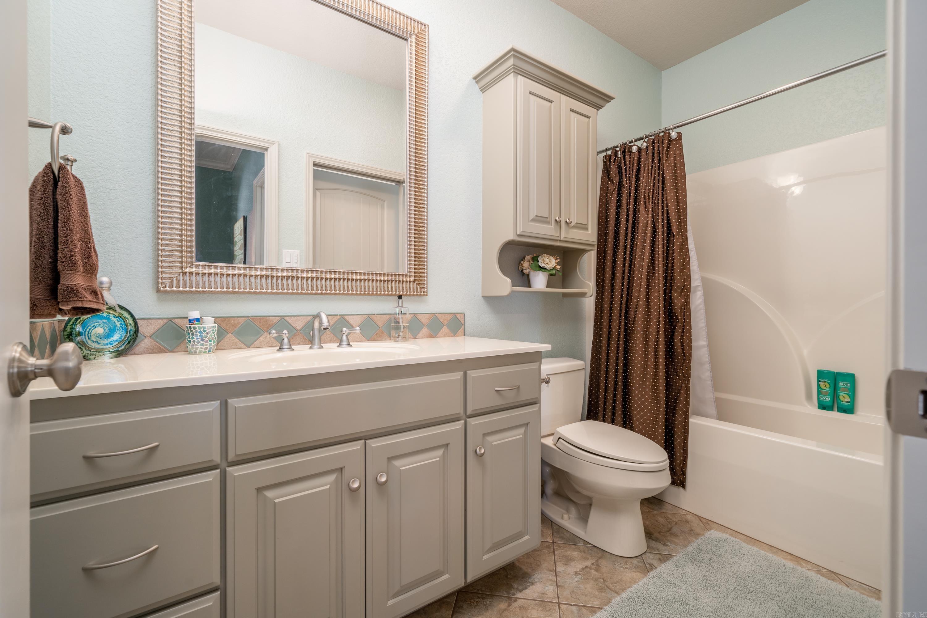 HUNTER HEIGHTS - Residential