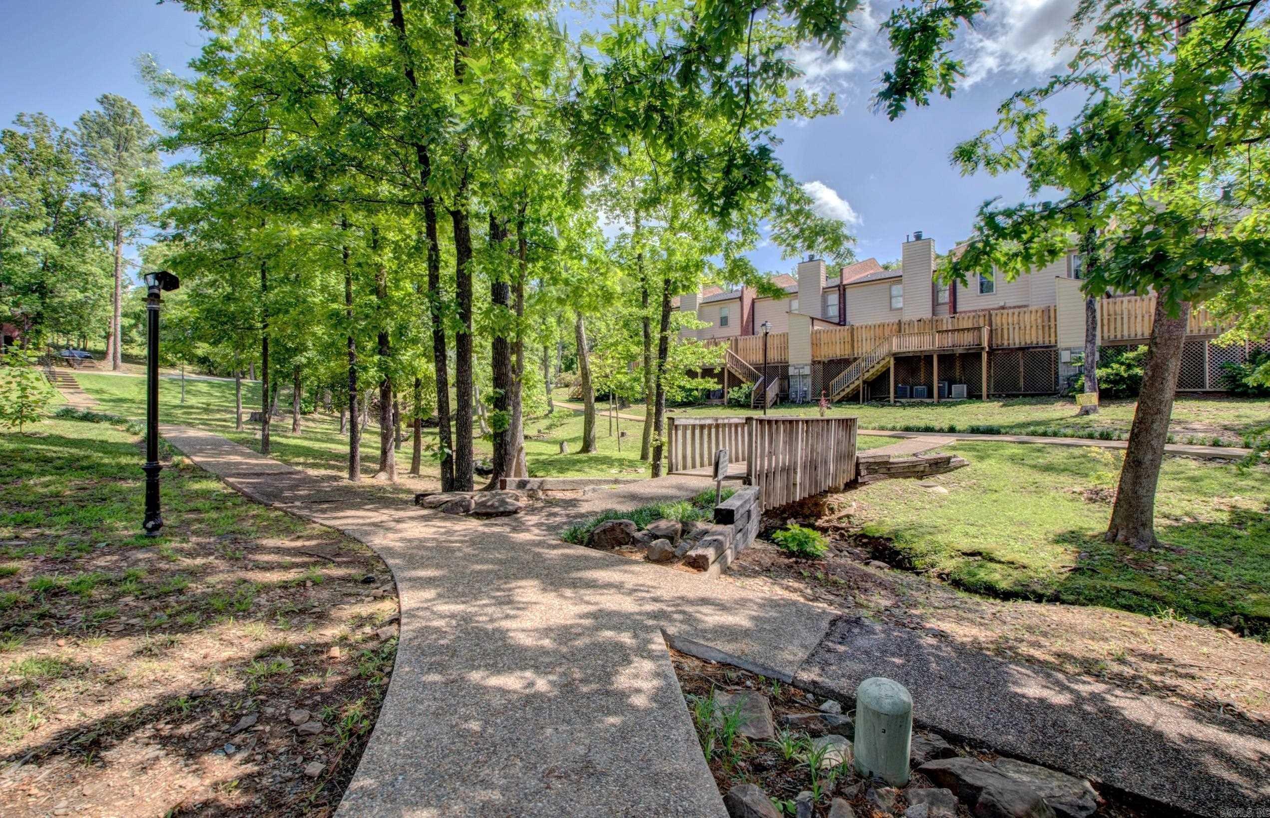 ANDOVER SQUARE - Residential