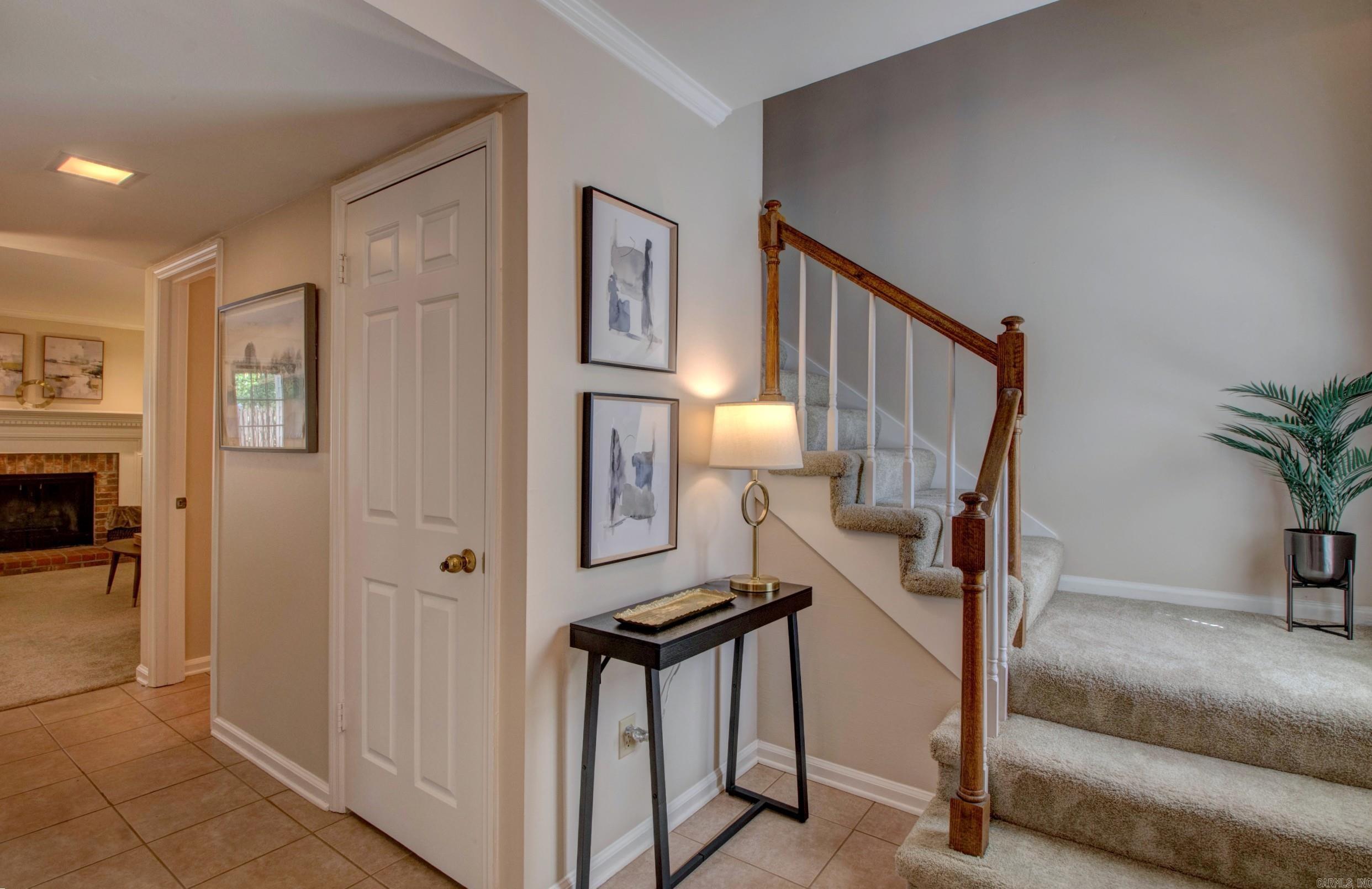 ANDOVER SQUARE - Residential