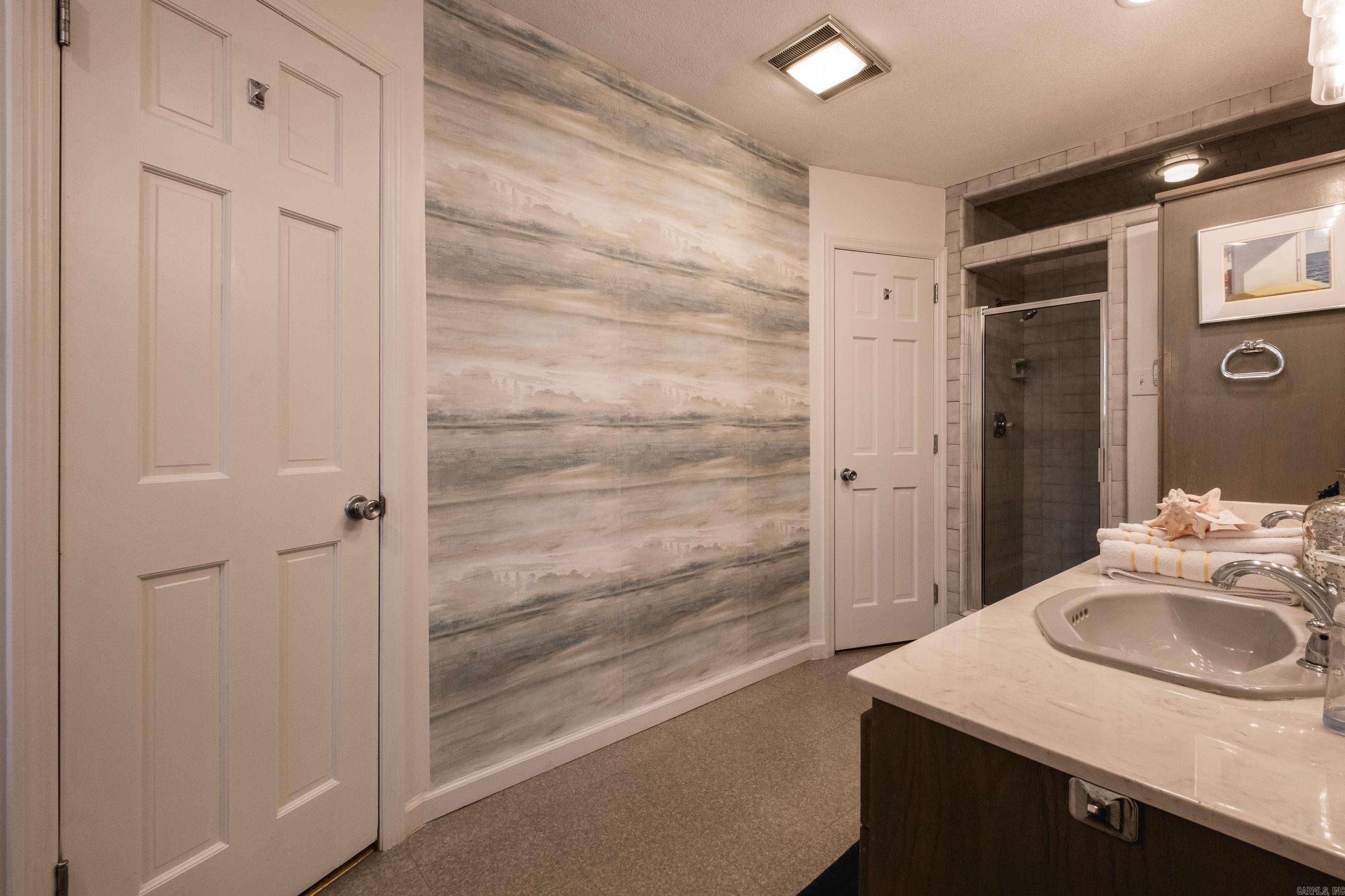 ST CHARLES ADDN - Residential