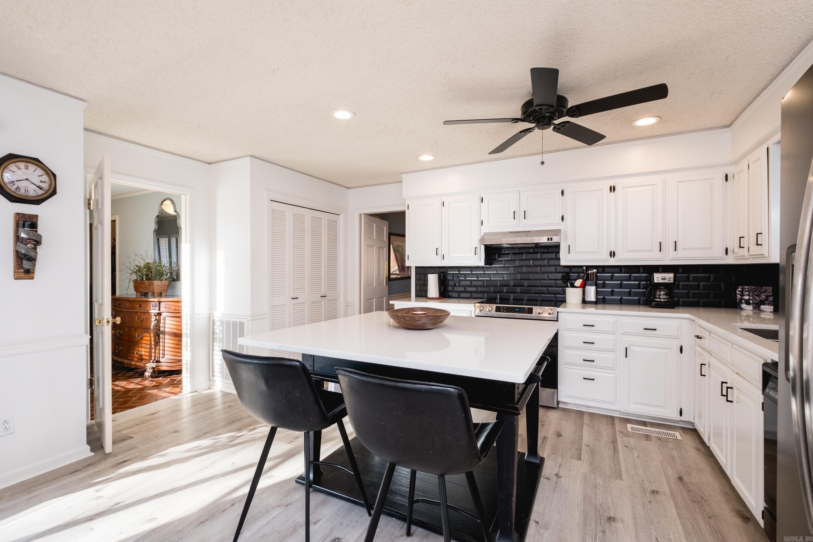 ST CHARLES ADDN - Residential