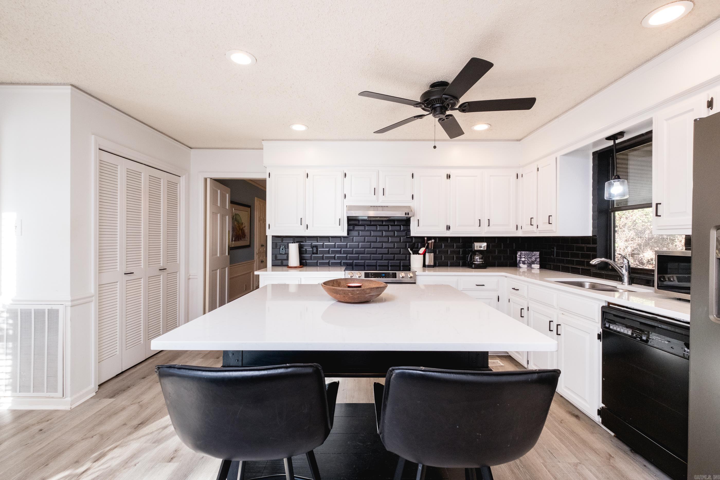 ST CHARLES ADDN - Residential