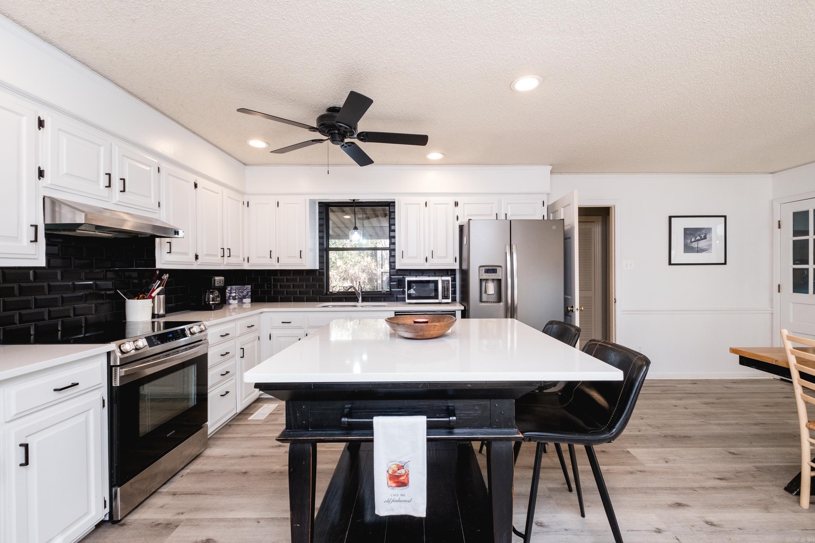 ST CHARLES ADDN - Residential