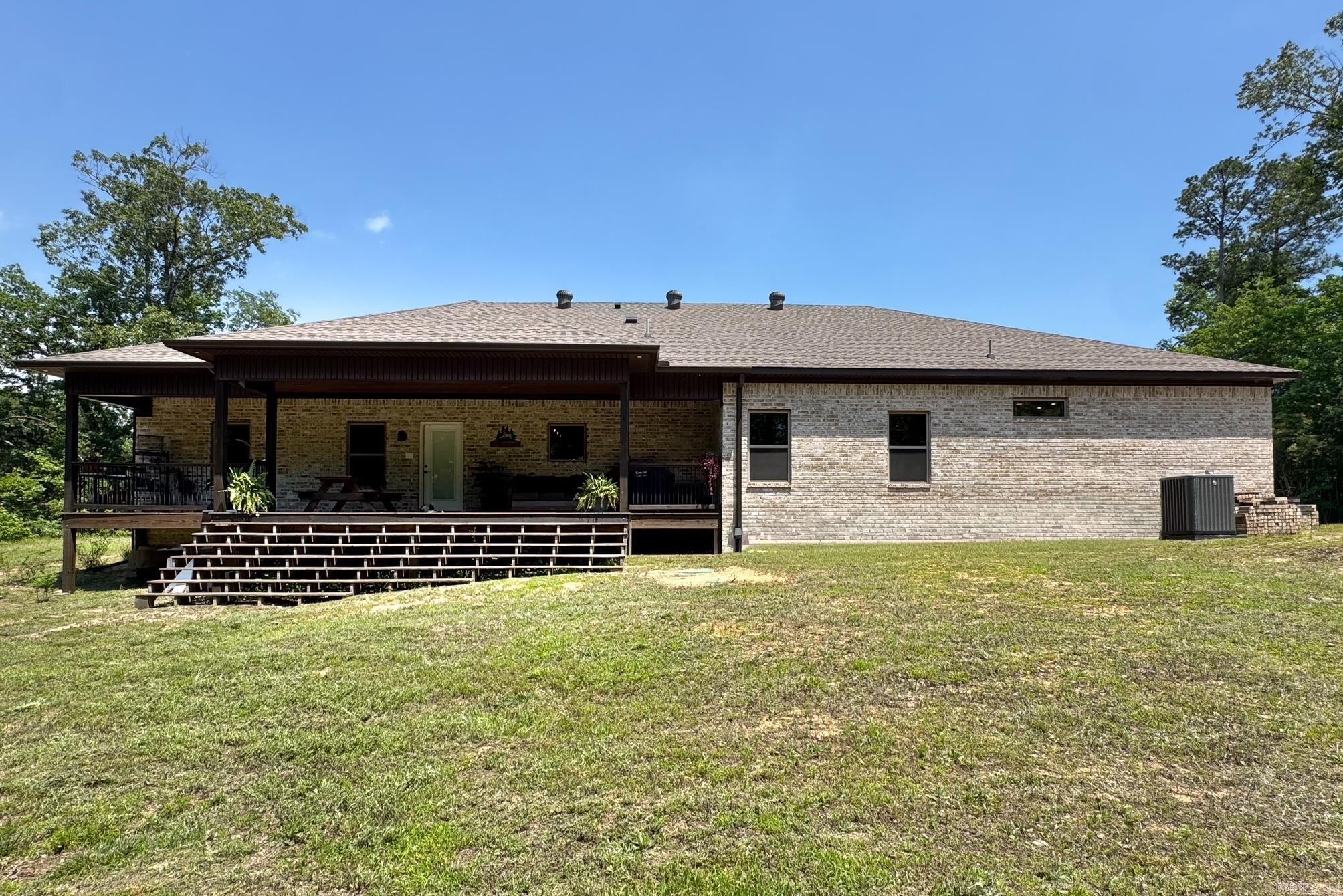 OKLAHOMA INN ESTATES - Residential