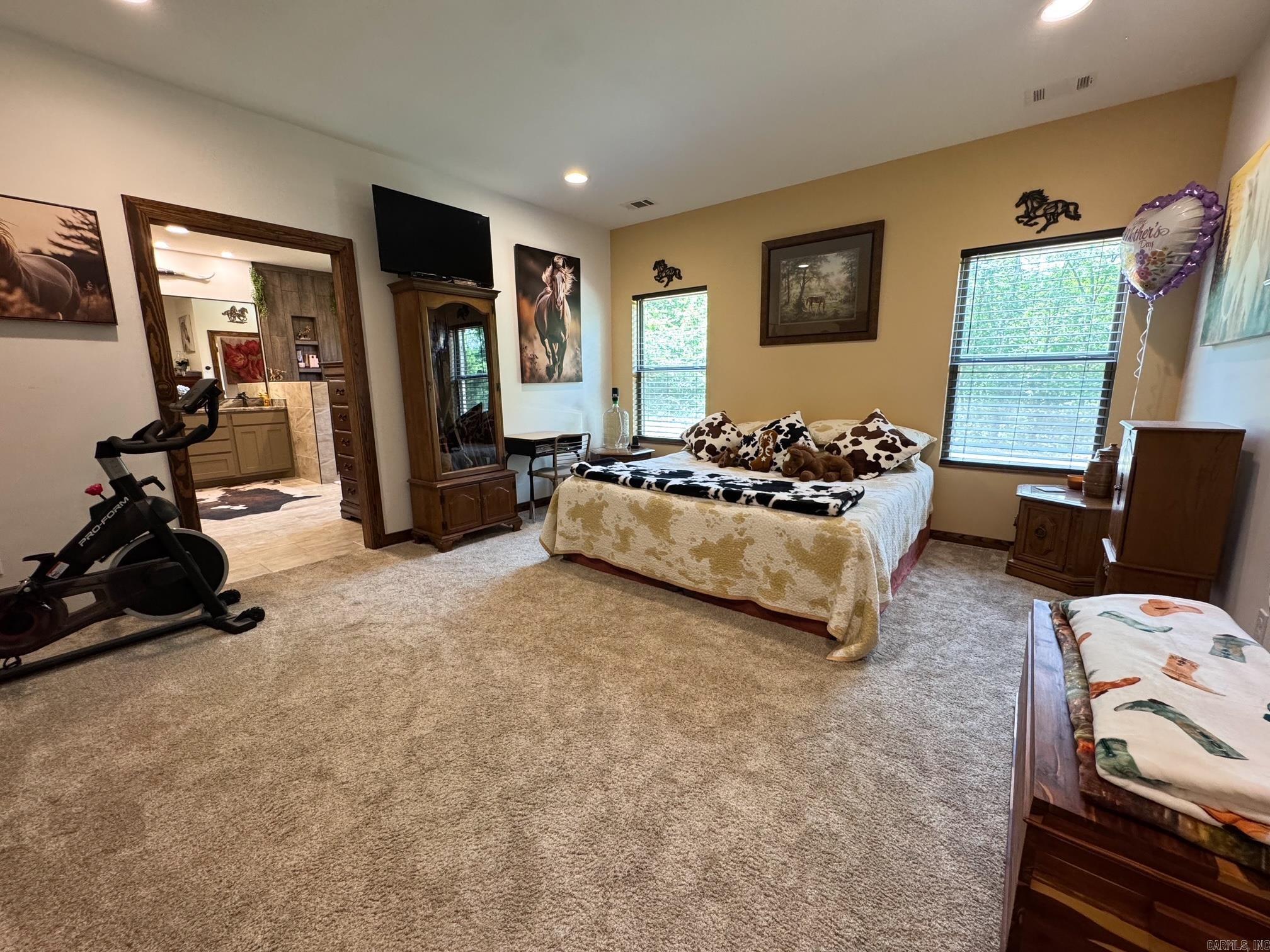 OKLAHOMA INN ESTATES - Residential