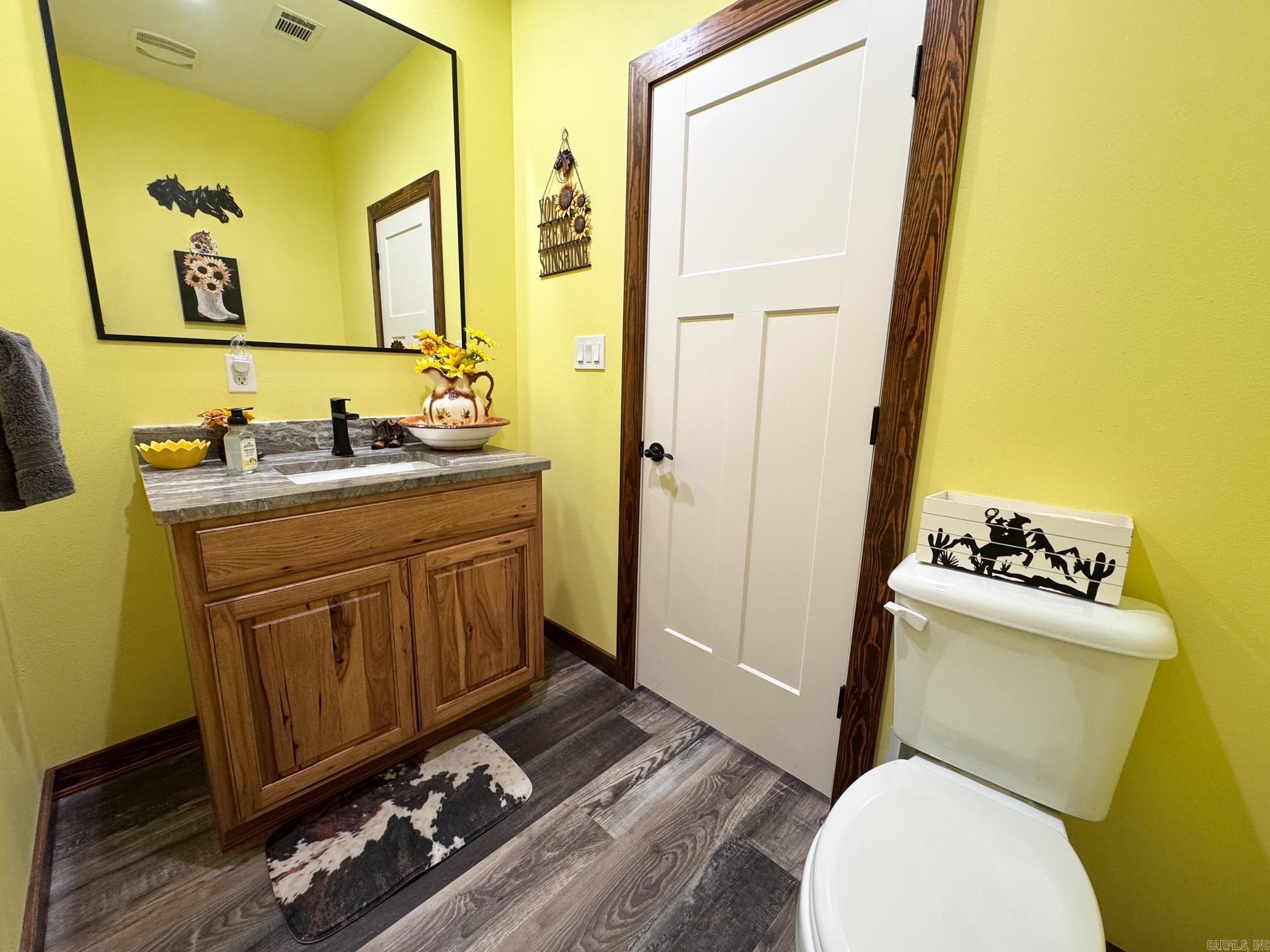 OKLAHOMA INN ESTATES - Residential