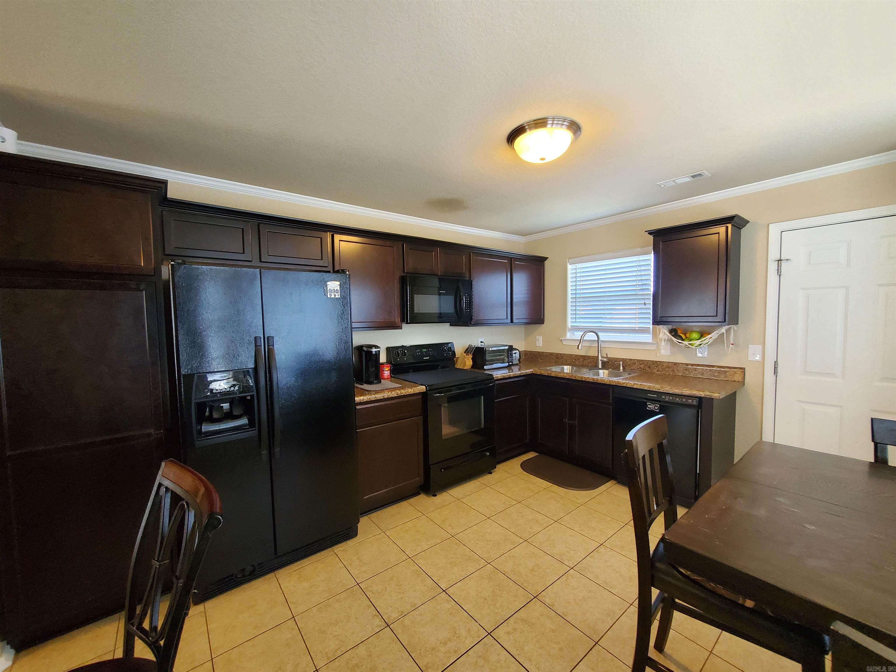 GREENWOOD ACRES - Residential