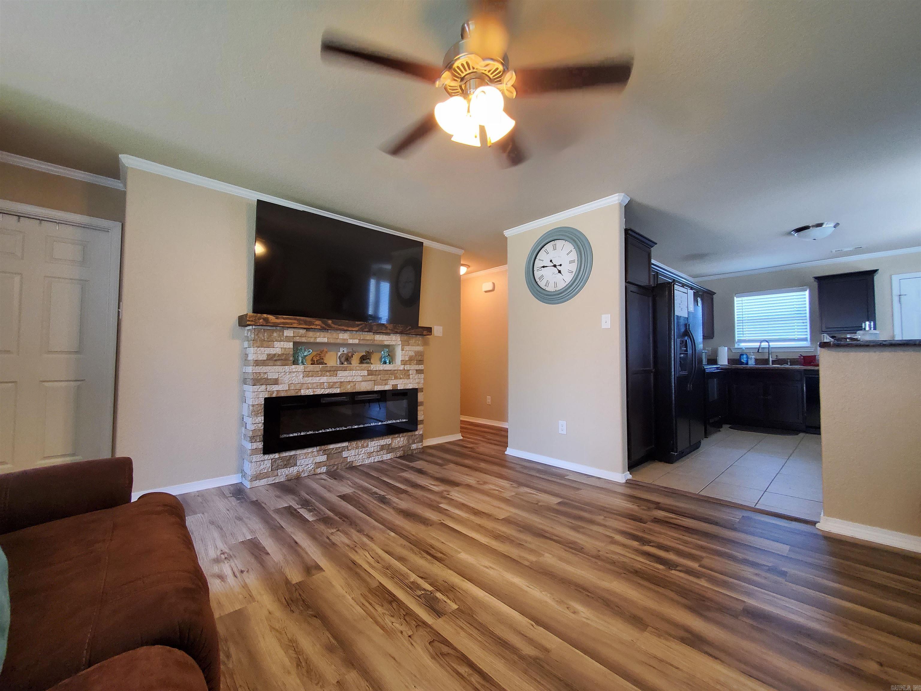 GREENWOOD ACRES - Residential