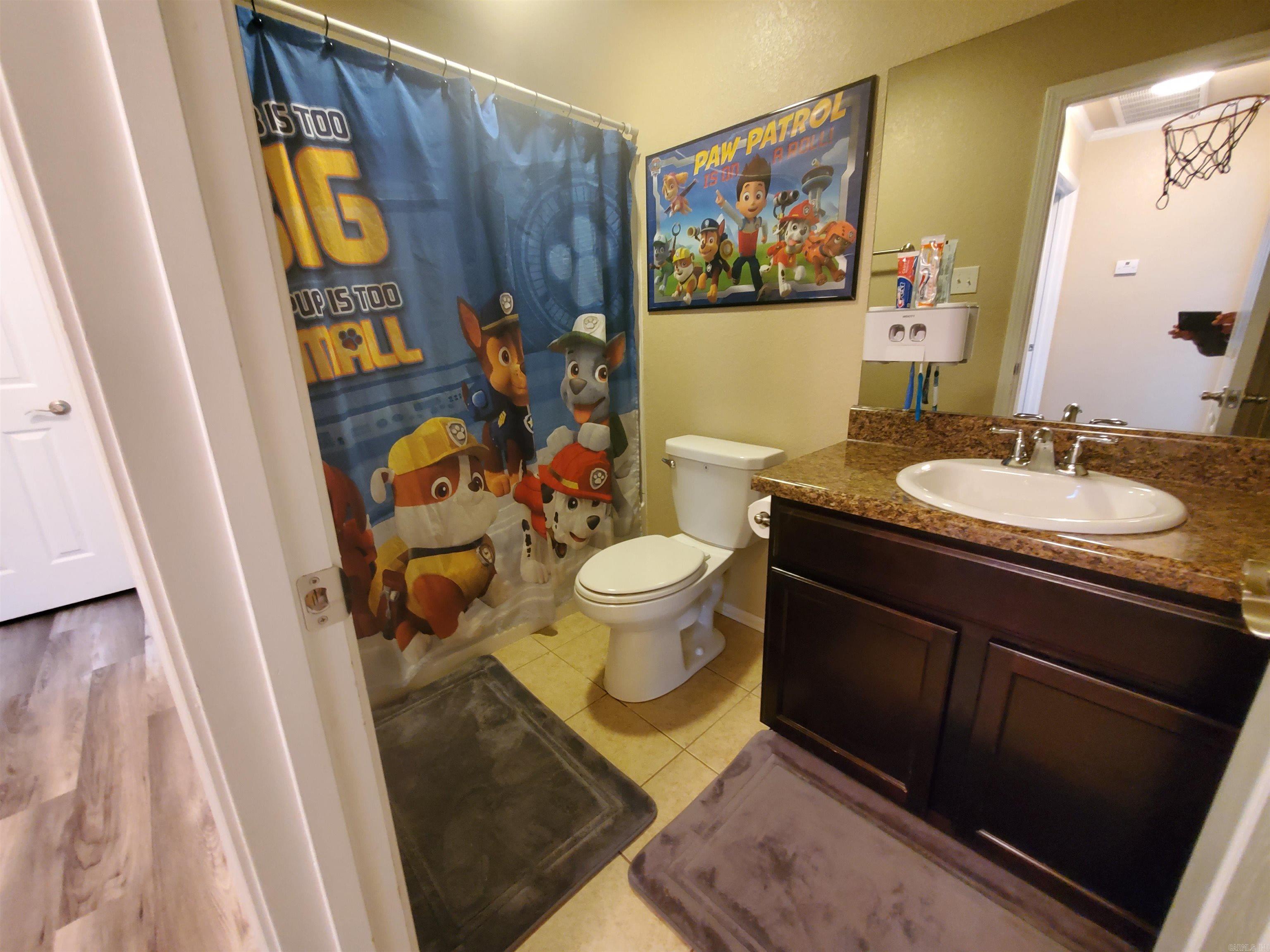 GREENWOOD ACRES - Residential