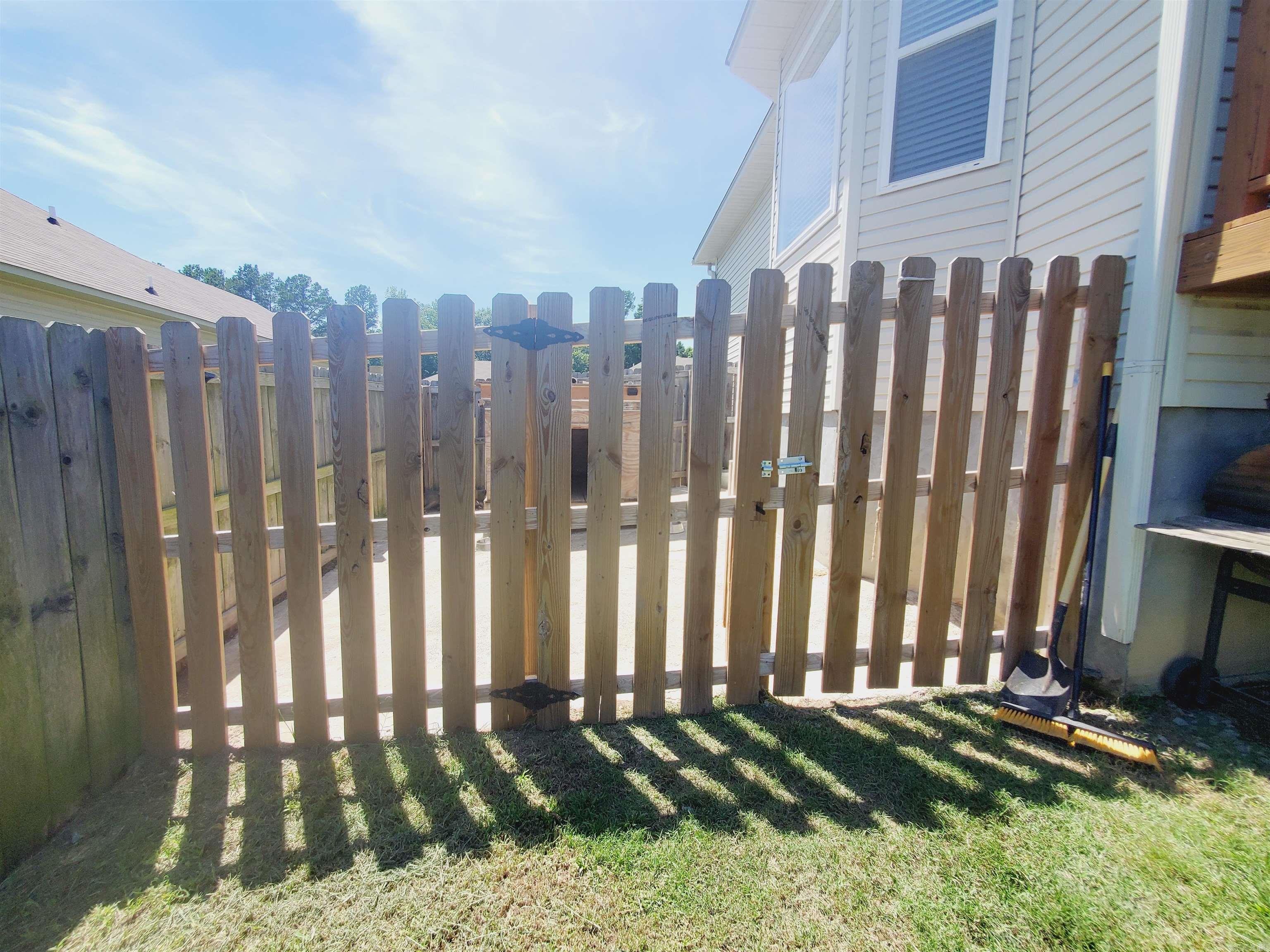 GREENWOOD ACRES - Residential