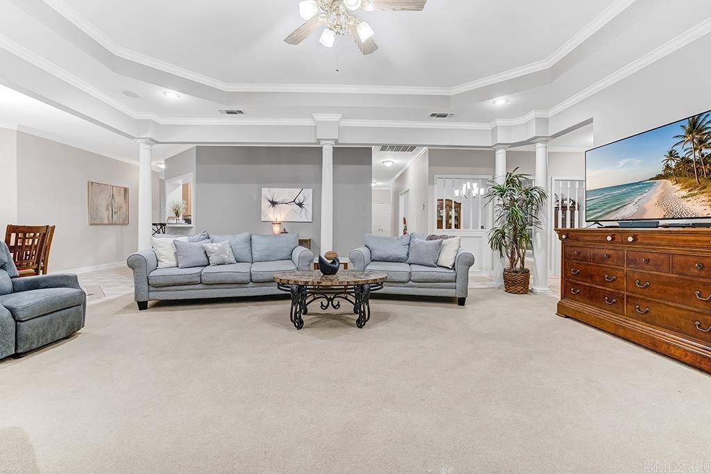 TALL OAKS SUBD. - Residential